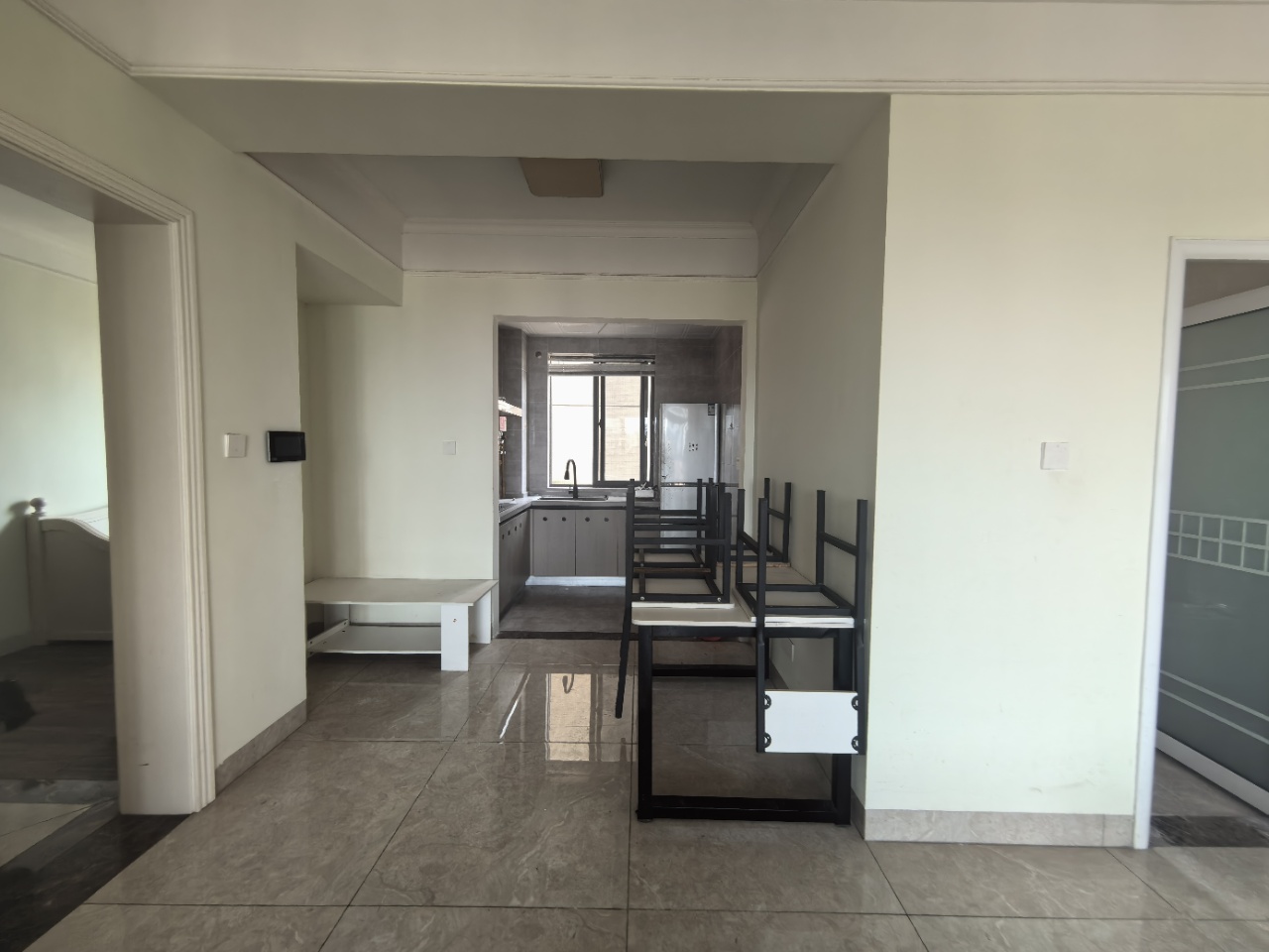 华府蓝湾 3室2厅1卫 130.0万 华府蓝湾 3室2厅1卫 130.0万室内图