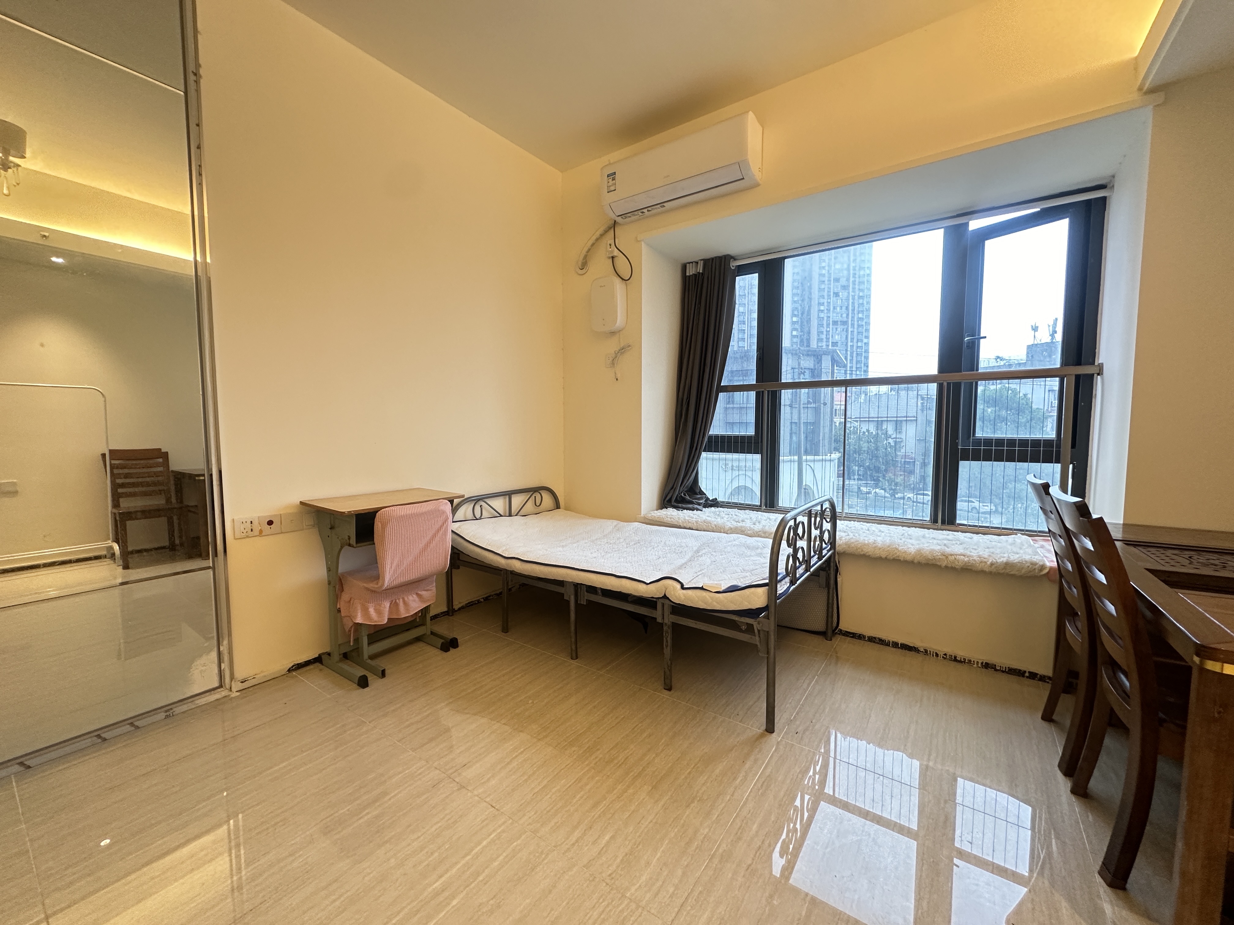 恒大清澜苑(恒大御景半岛四期) 1室1厅1卫 1380.0元/月 恒大清澜苑(恒大御景半岛四期) 1室1厅1卫 1380.0元/月户型图