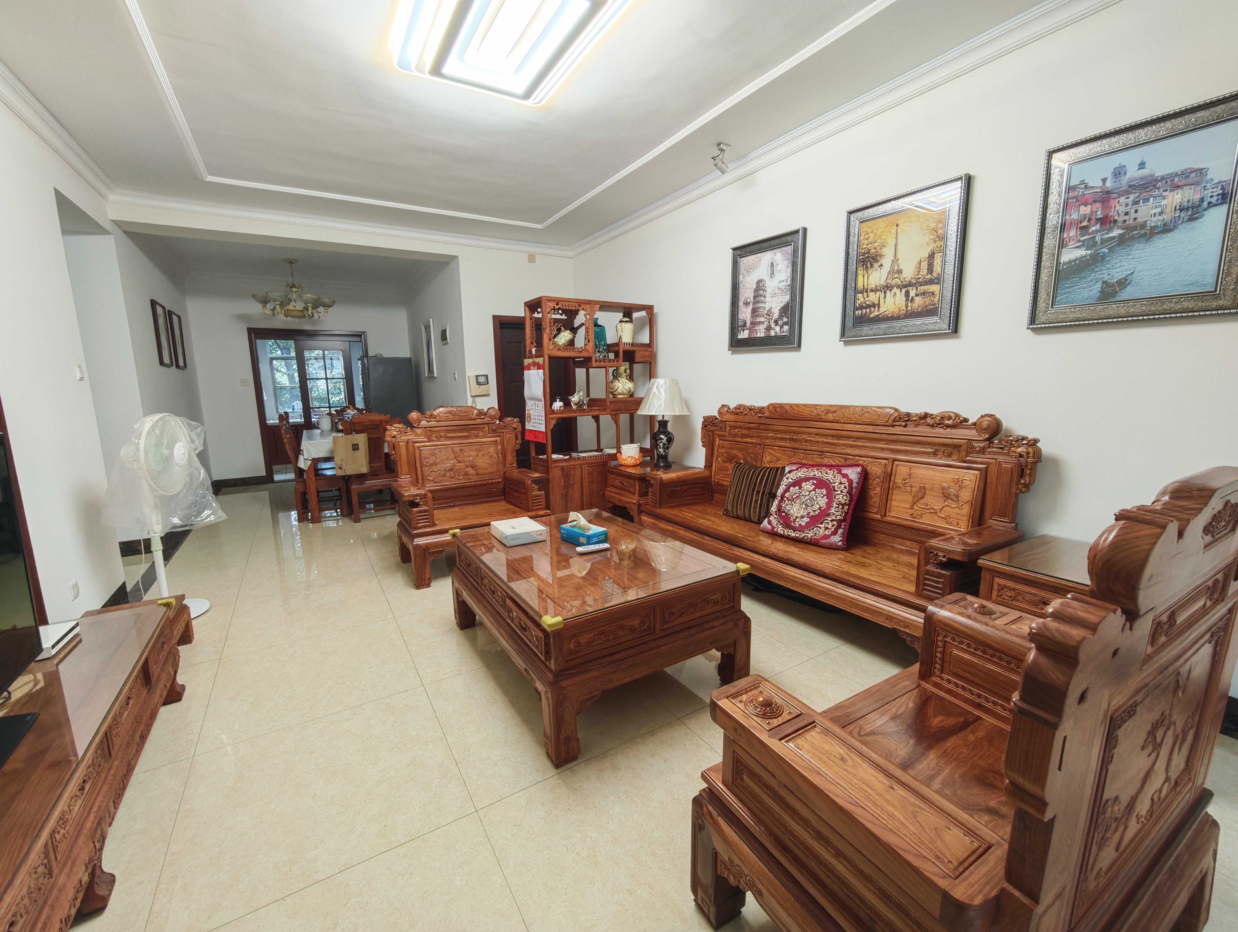 碧玉花园 3室2厅2卫 60.0万 碧玉花园 3室2厅2卫 60.0万室内图