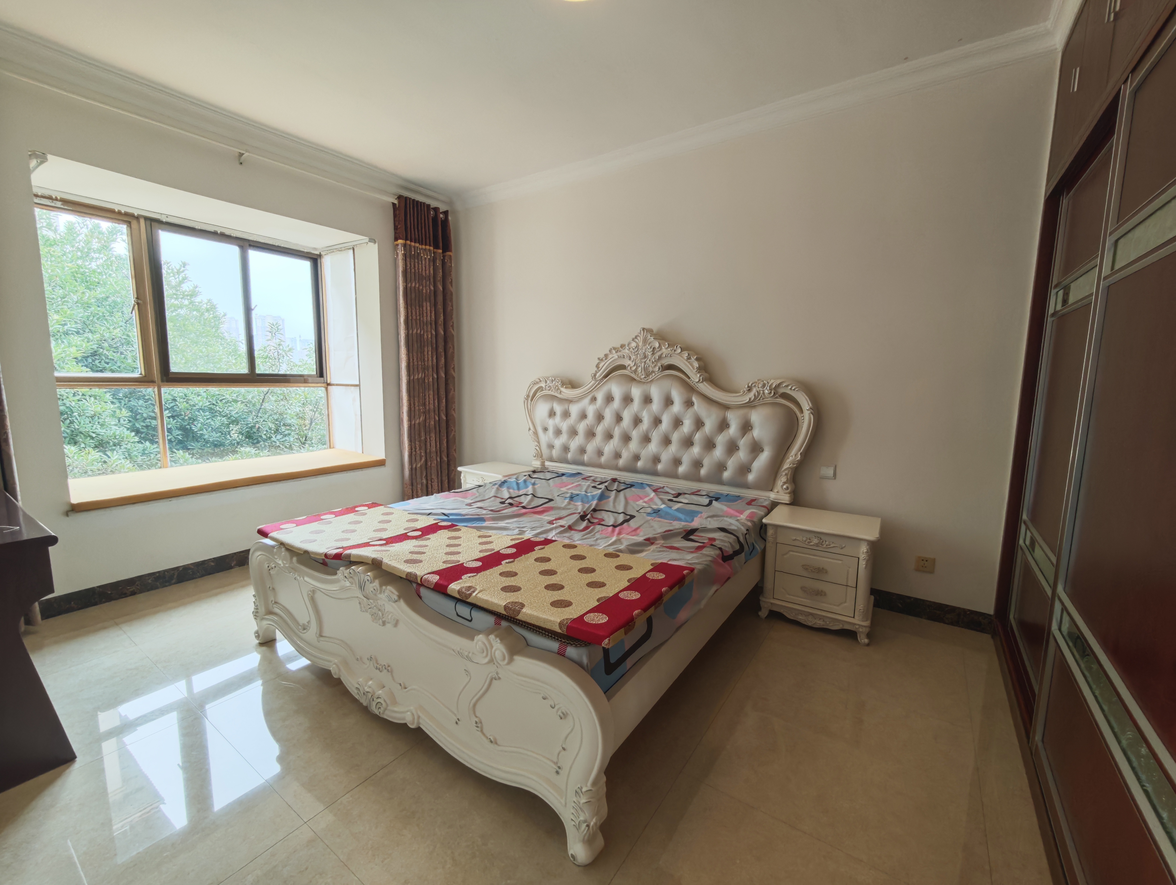 碧玉花园 3室2厅2卫 60.0万 碧玉花园 3室2厅2卫 60.0万室内图