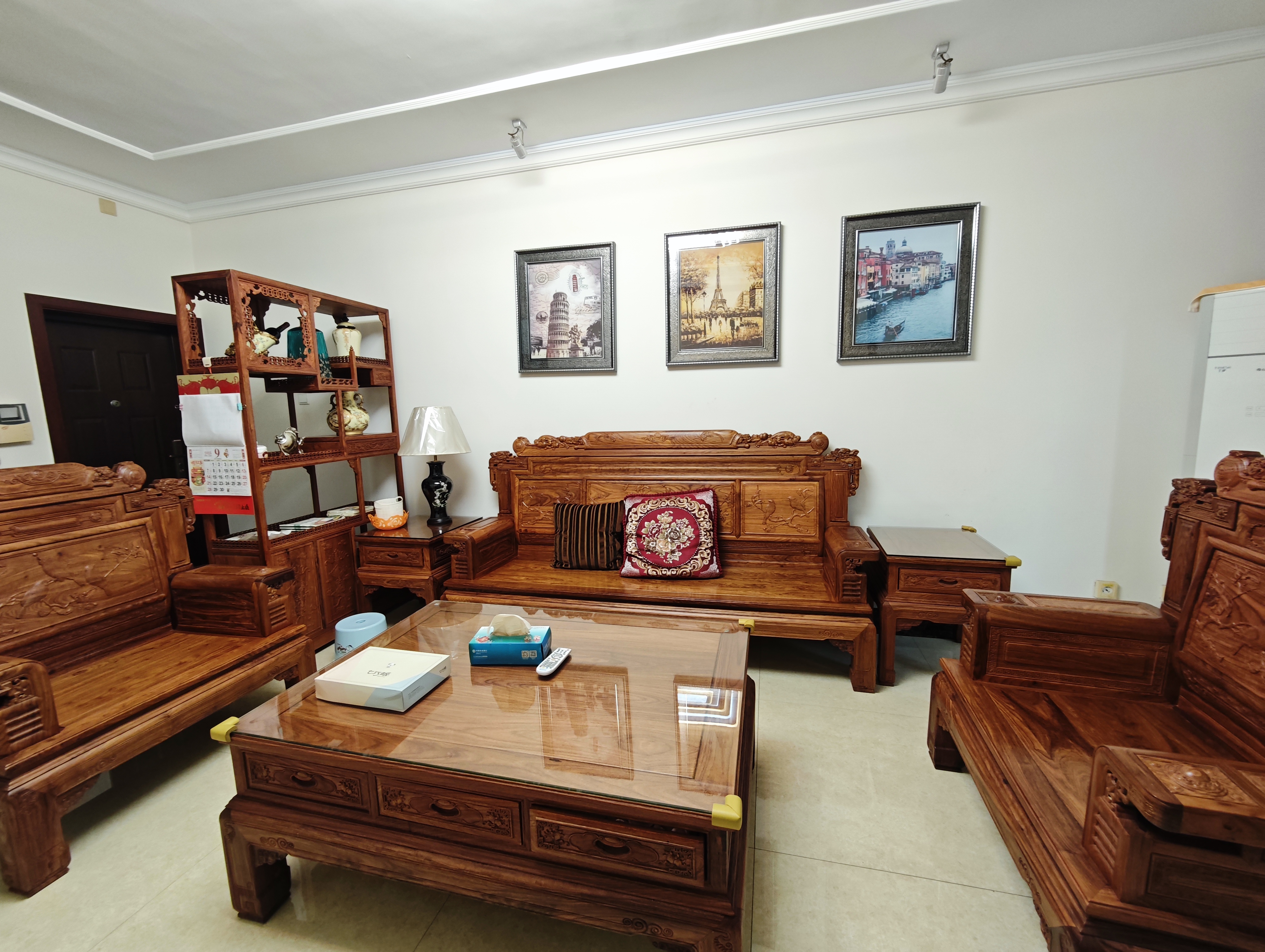 碧玉花园 3室2厅2卫 60.0万 碧玉花园 3室2厅2卫 60.0万室内图