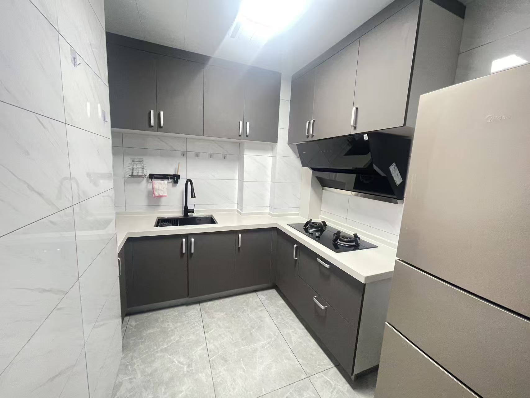 金轮津桥华府 3室2厅1卫 58.8万 金轮津桥华府 3室2厅1卫 58.8万室内图