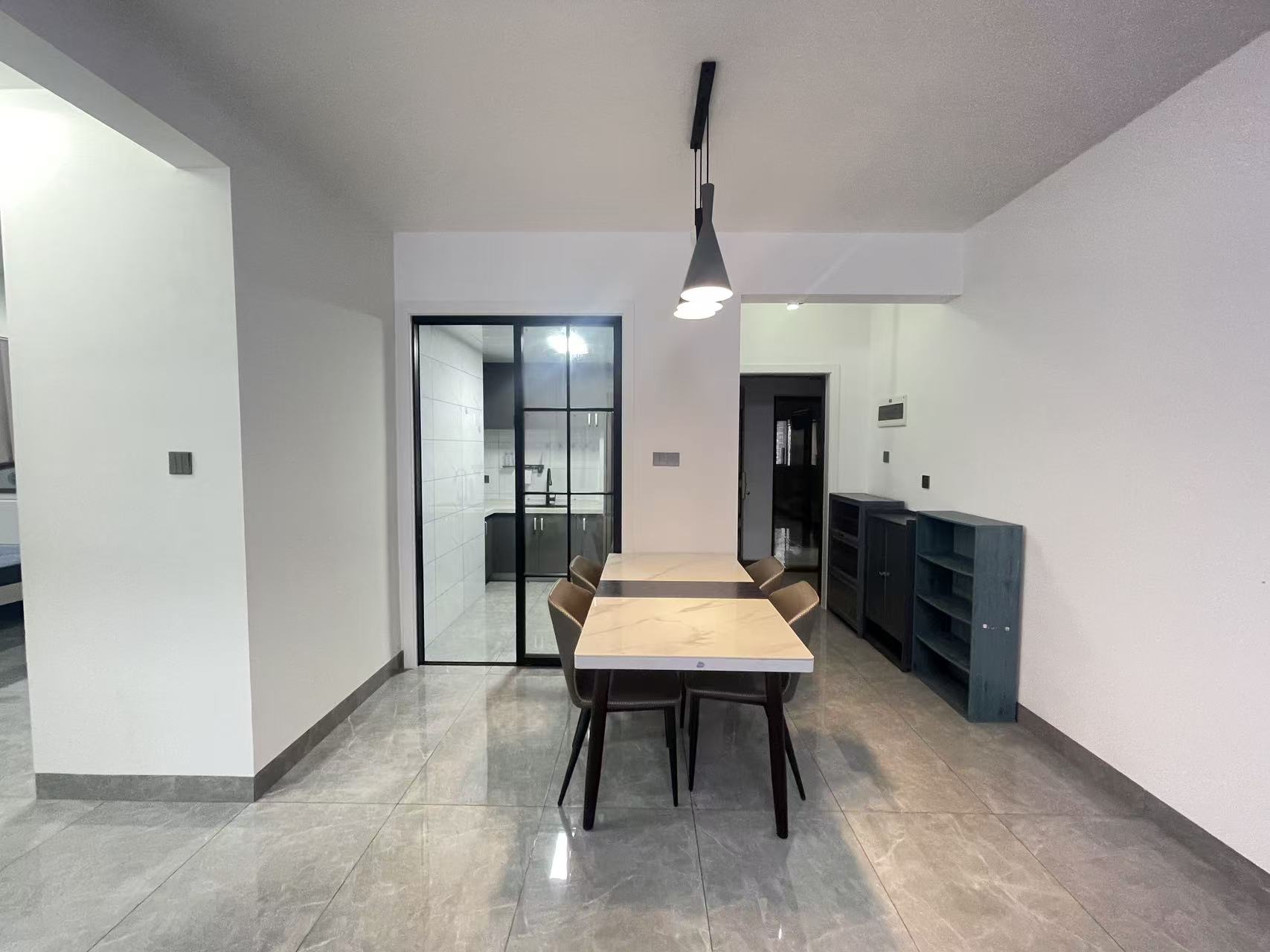 金轮津桥华府 3室2厅1卫 58.8万 金轮津桥华府 3室2厅1卫 58.8万室内图