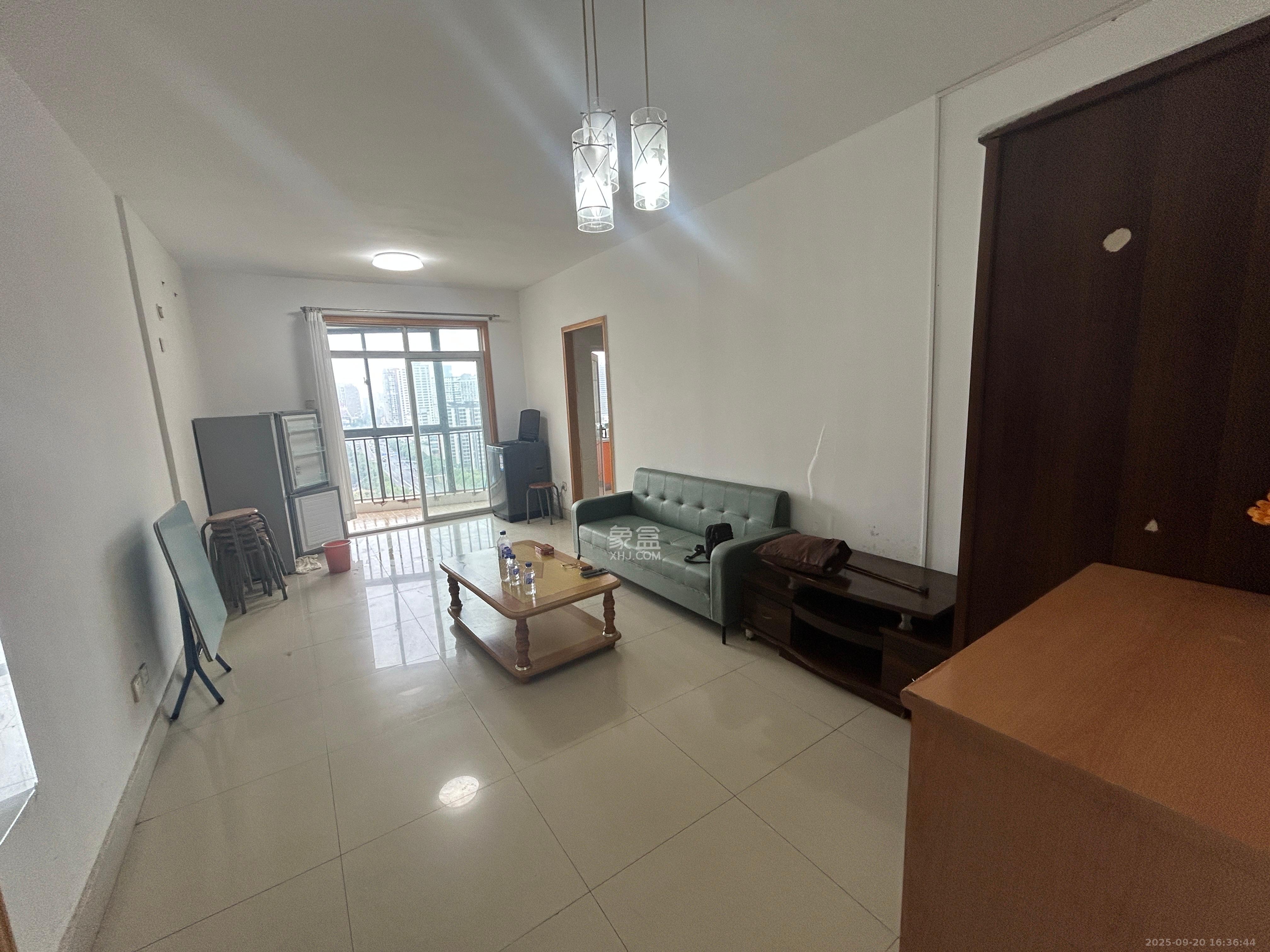 欧园 1室1厅1卫 1900.0元/月 欧园 1室1厅1卫 1900.0元/月室内图