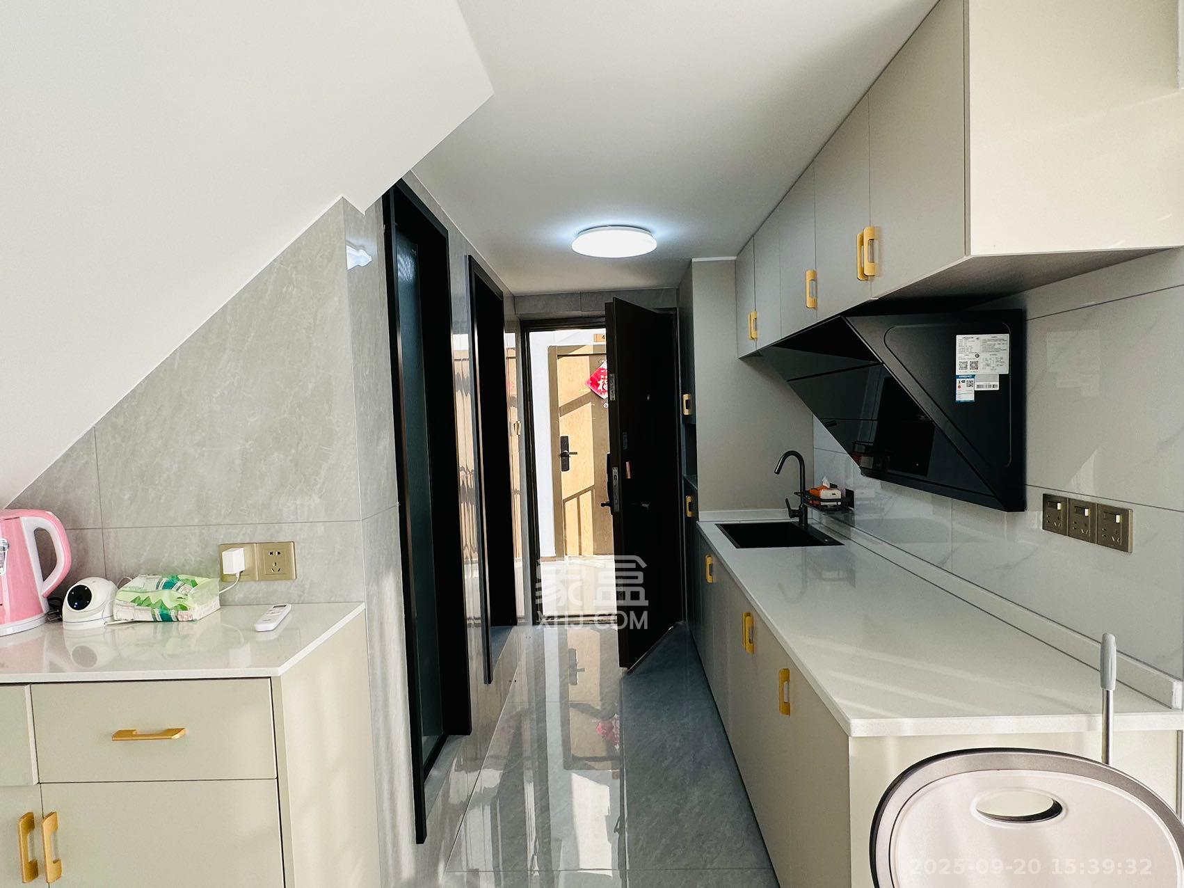 华润琨瑜府 2室1厅1卫 2500.0元/月 华润琨瑜府 2室1厅1卫 2500.0元/月室内图