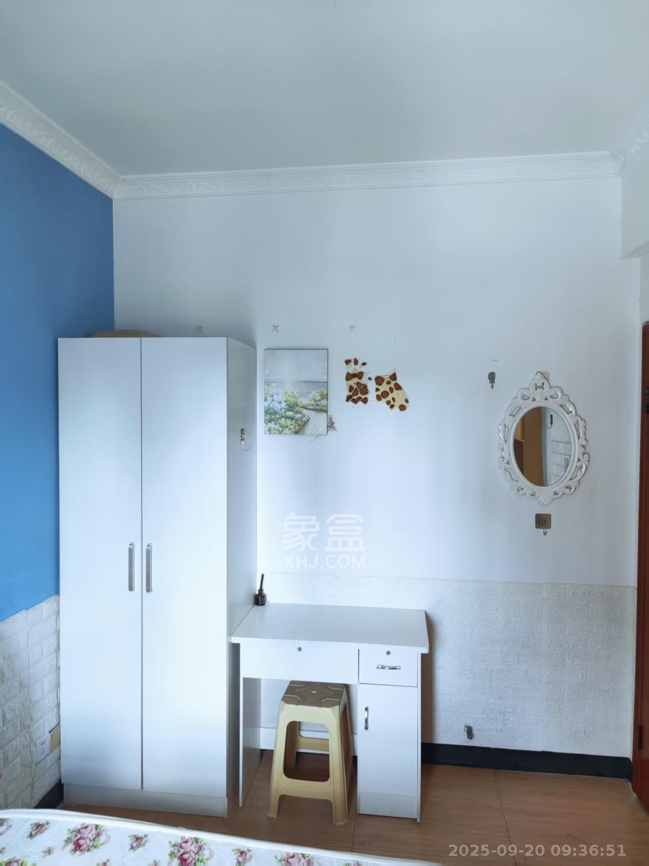 高信向日葵 1室1厅1卫 1000.0元/月 高信向日葵 1室1厅1卫 1000.0元/月室内图