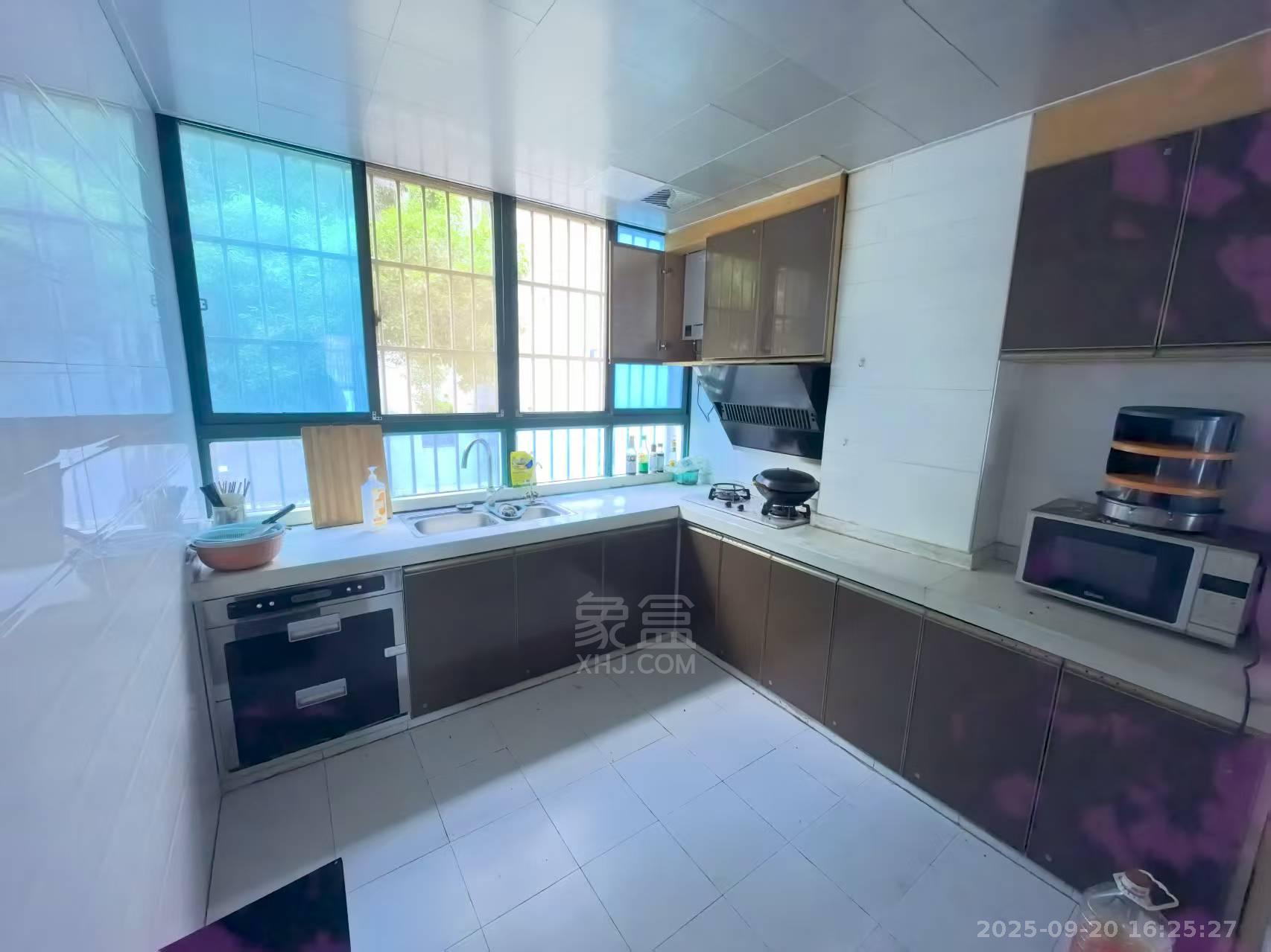 圣华名城建设北路110号 2室2厅1卫 1000.0元/月 圣华名城建设北路110号 2室2厅1卫 1000.0元/月室内图