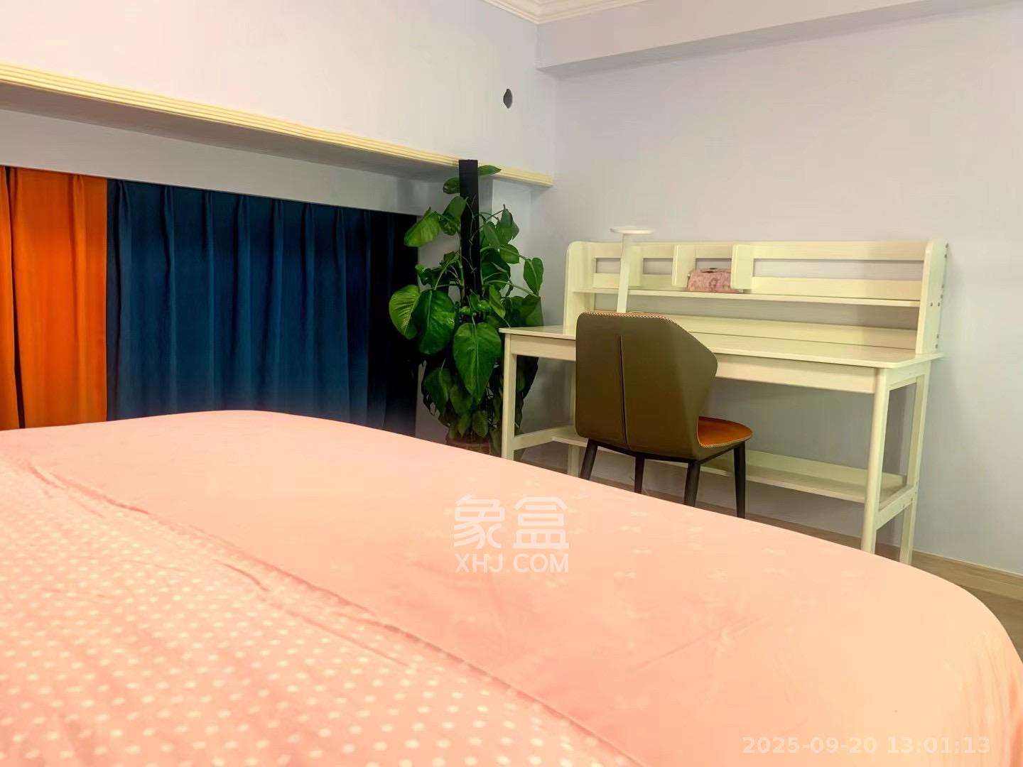 湘一书香里  2室1厅1卫    2500.0元/月室内图