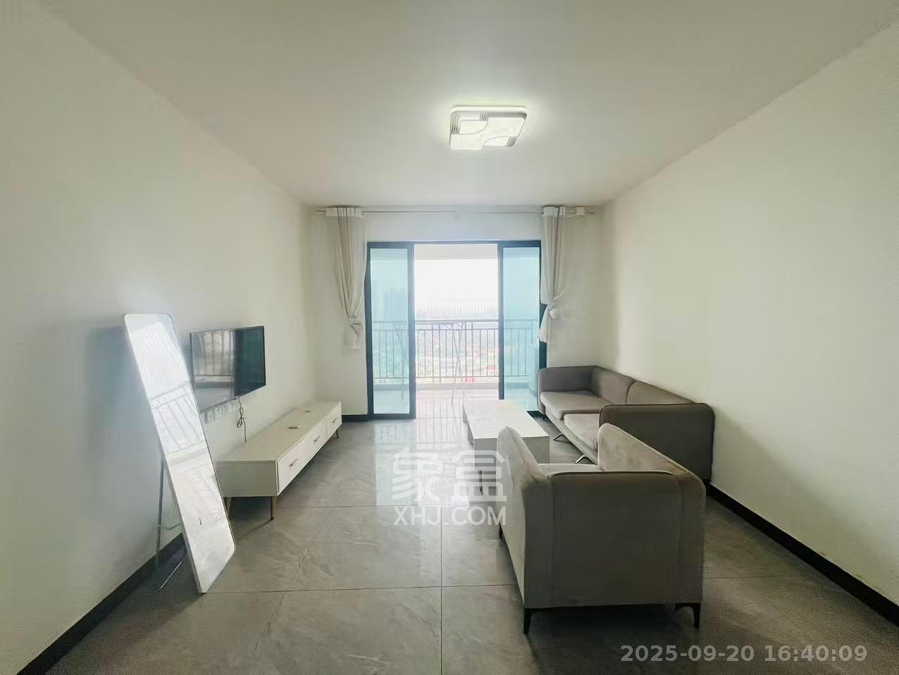 爵世名邸东湖（东湖壹号企业总部基地）  4室2厅1卫   2300.00元/月