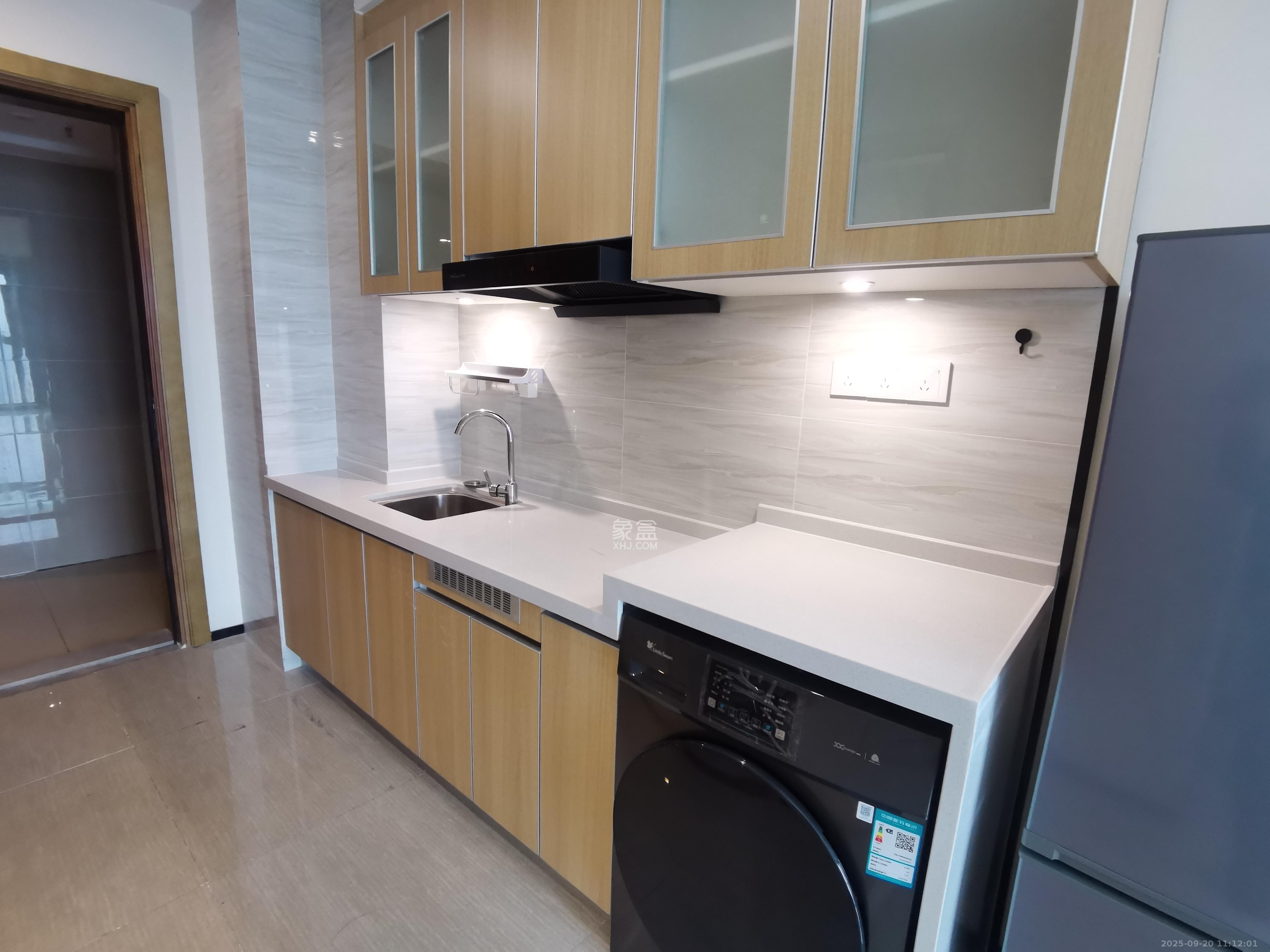 恒大珺悦府 1室1厅1卫 1500.0元/月 恒大珺悦府 1室1厅1卫 1500.0元/月室内图