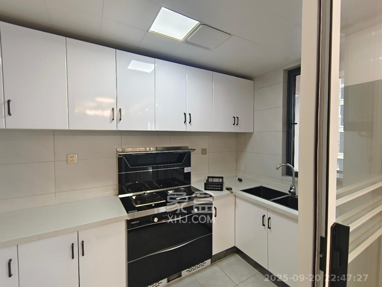 建发中央悦府 3室2厅2卫 5600.0元/月 建发中央悦府 3室2厅2卫 5600.0元/月室内图