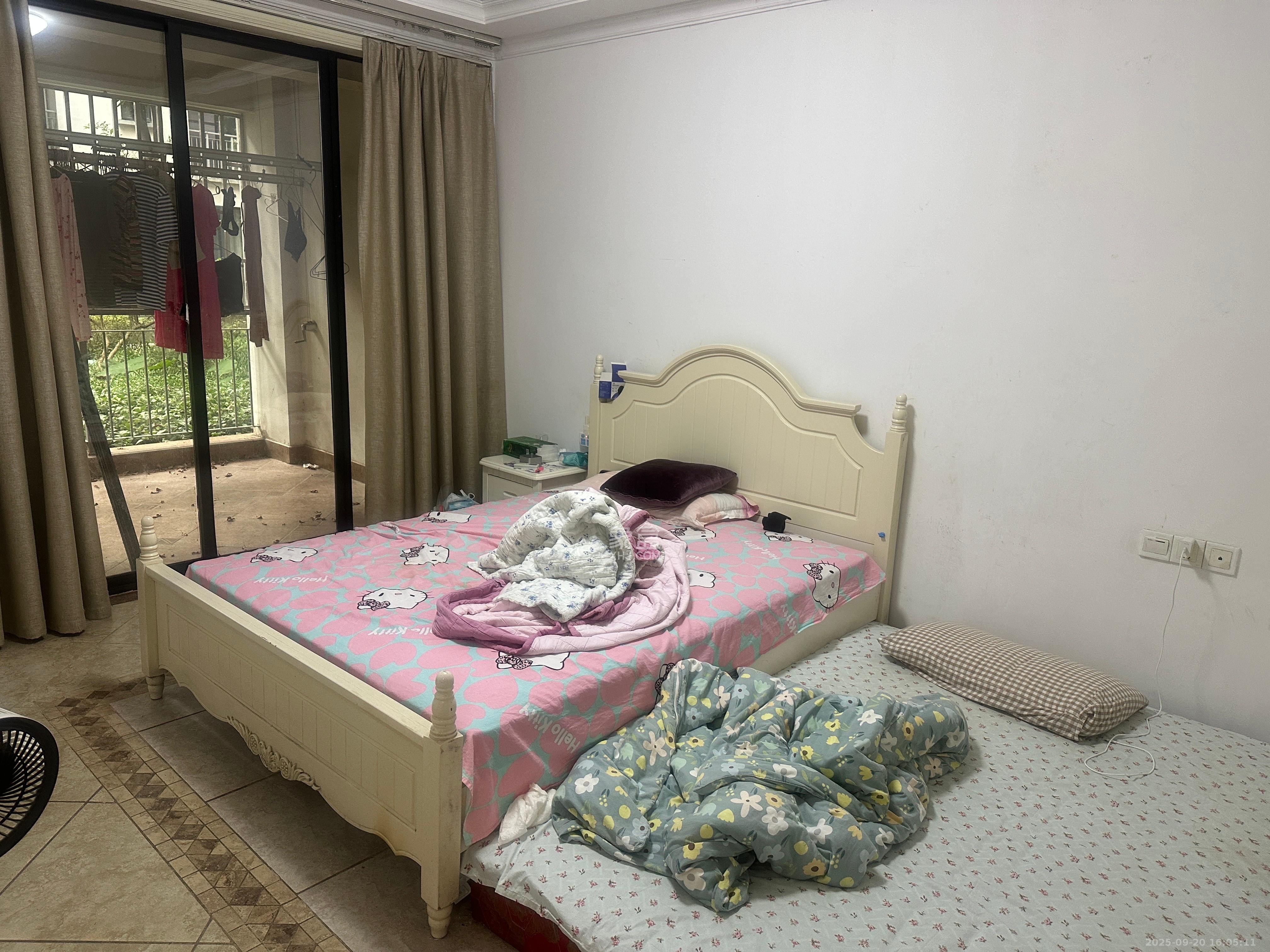 西街花园 4室2厅1卫 3000.0元/月 西街花园 4室2厅1卫 3000.0元/月室内图