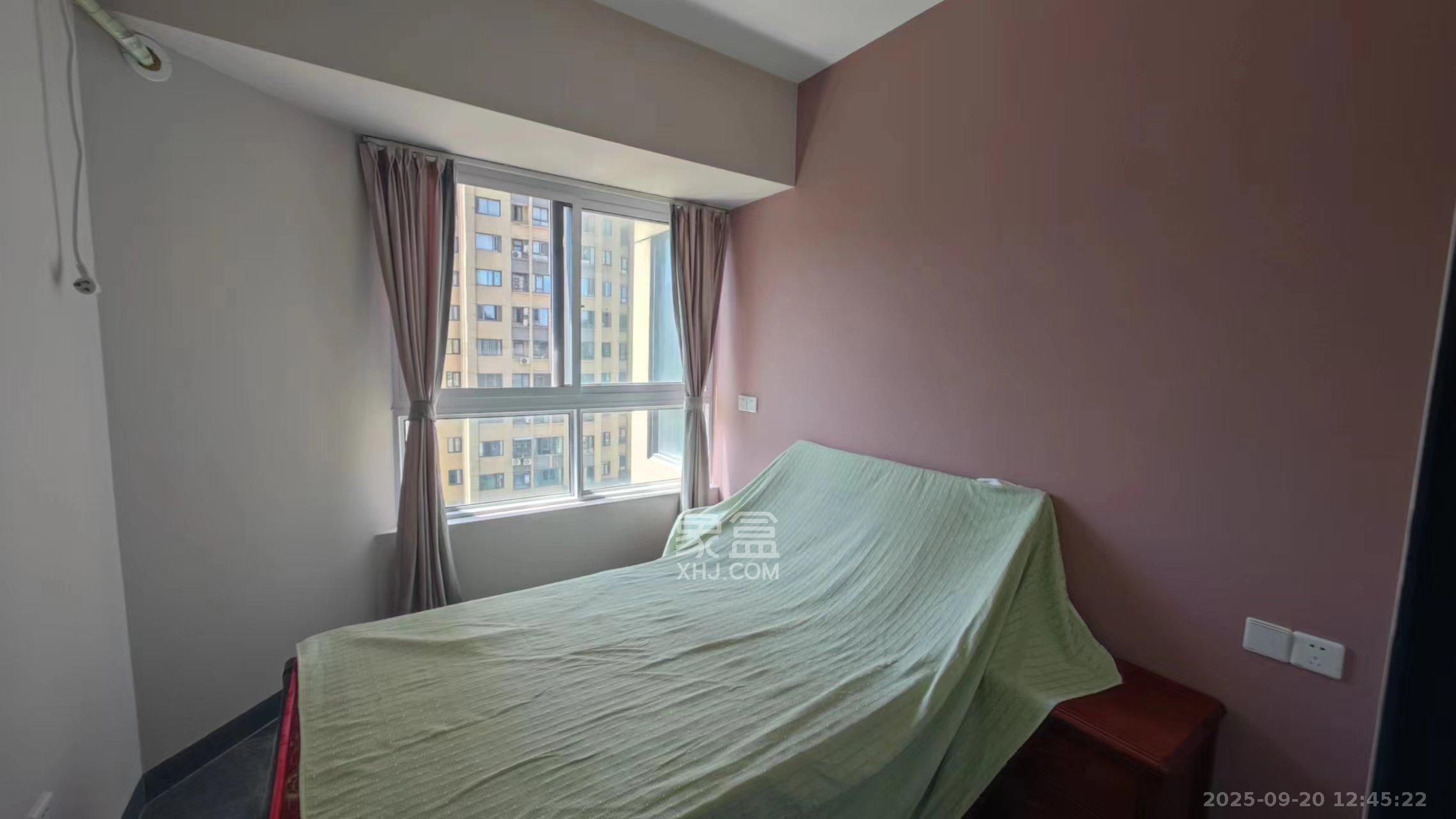 天麓尚层 3室2厅1卫 2400.0元/月 天麓尚层 3室2厅1卫 2400.0元/月室内图