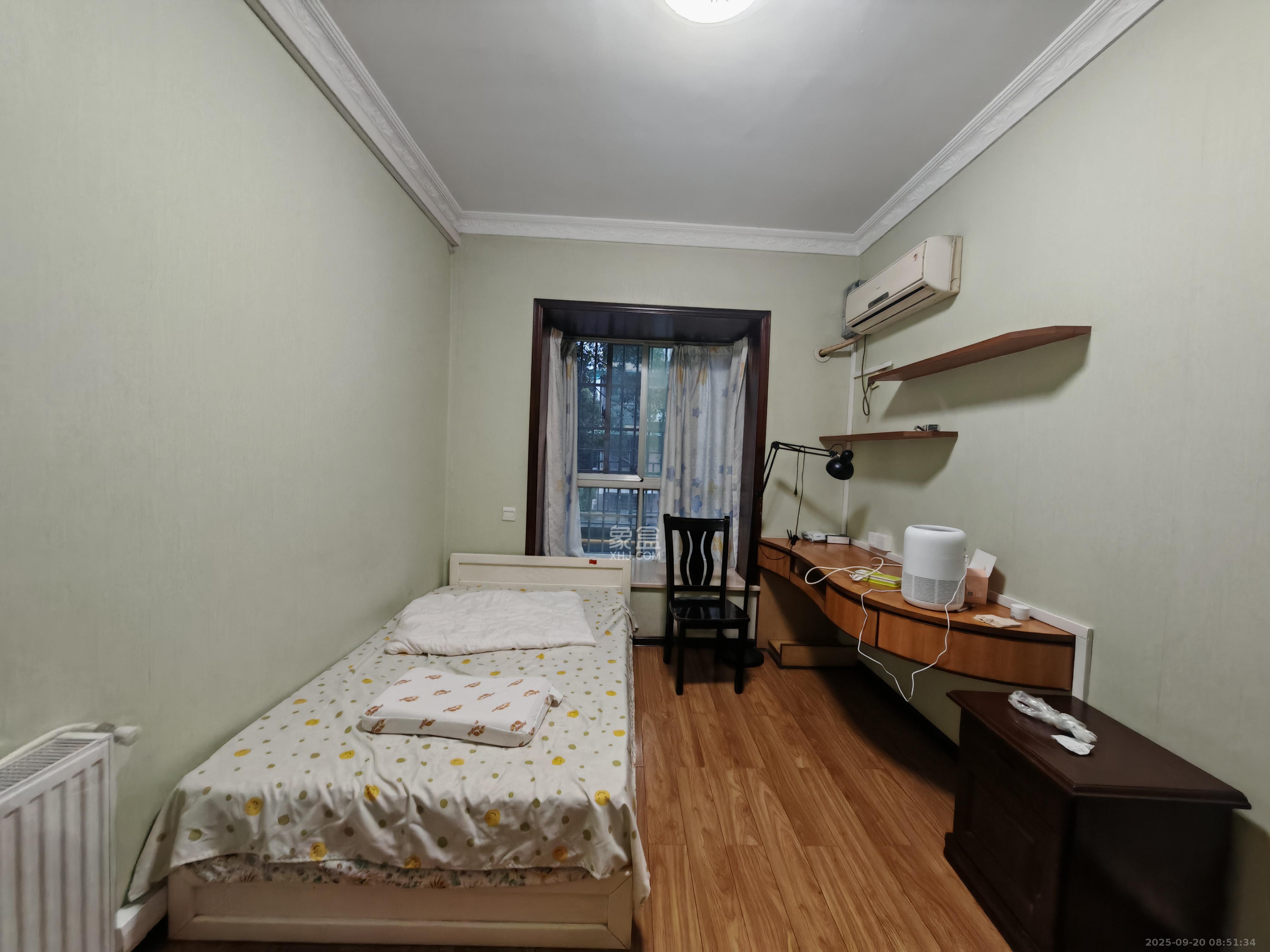 四季星城 2室1厅1卫 1200.0元/月 四季星城 2室1厅1卫 1200.0元/月室内图