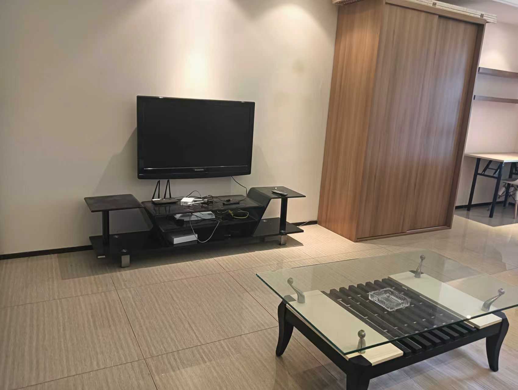 恒大外滩 1室1厅1卫 2000.0元/月 恒大外滩 1室1厅1卫 2000.0元/月室内图