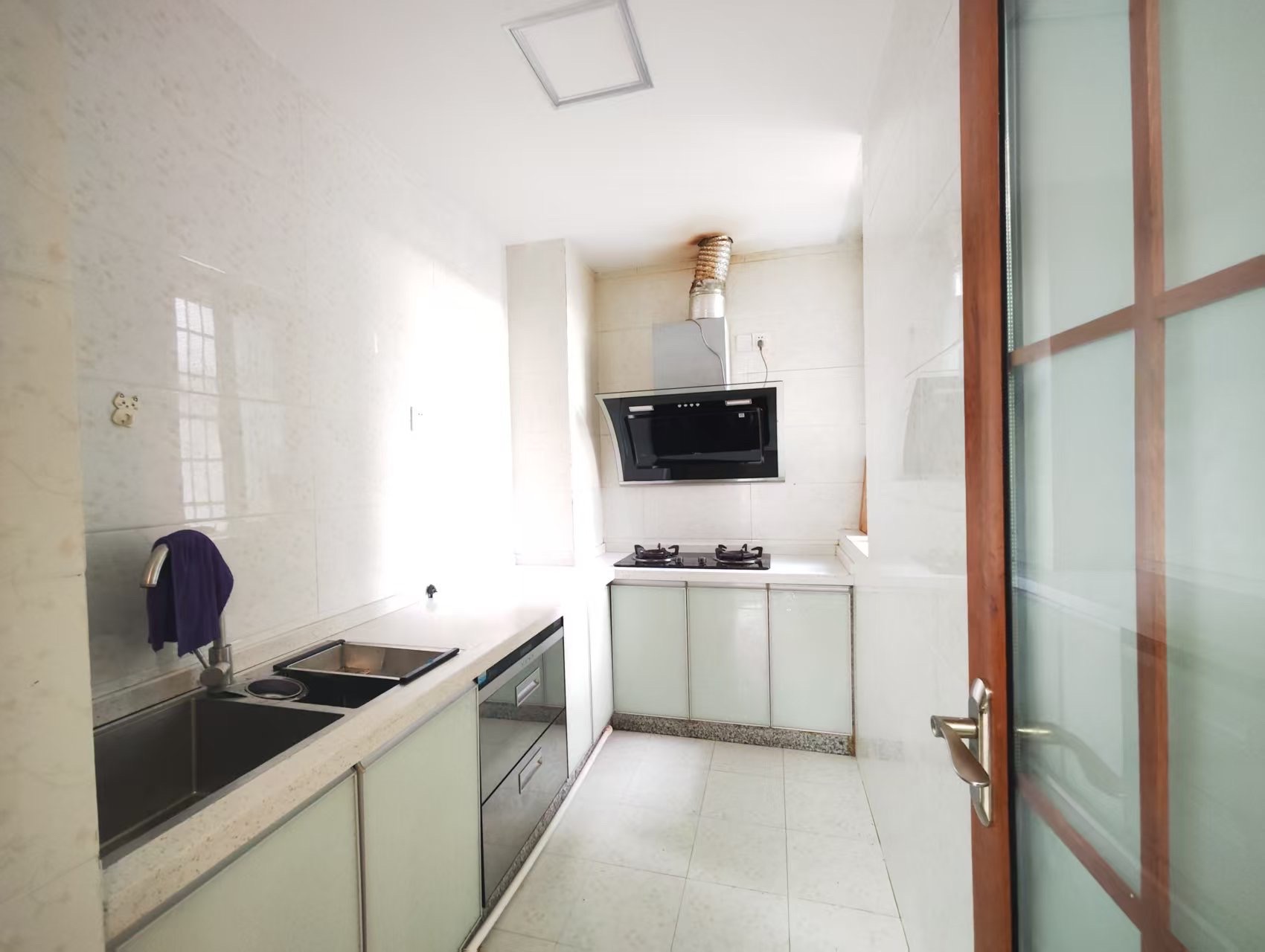 欣业苑 2室2厅1卫 1200.0元/月 欣业苑 2室2厅1卫 1200.0元/月室内图