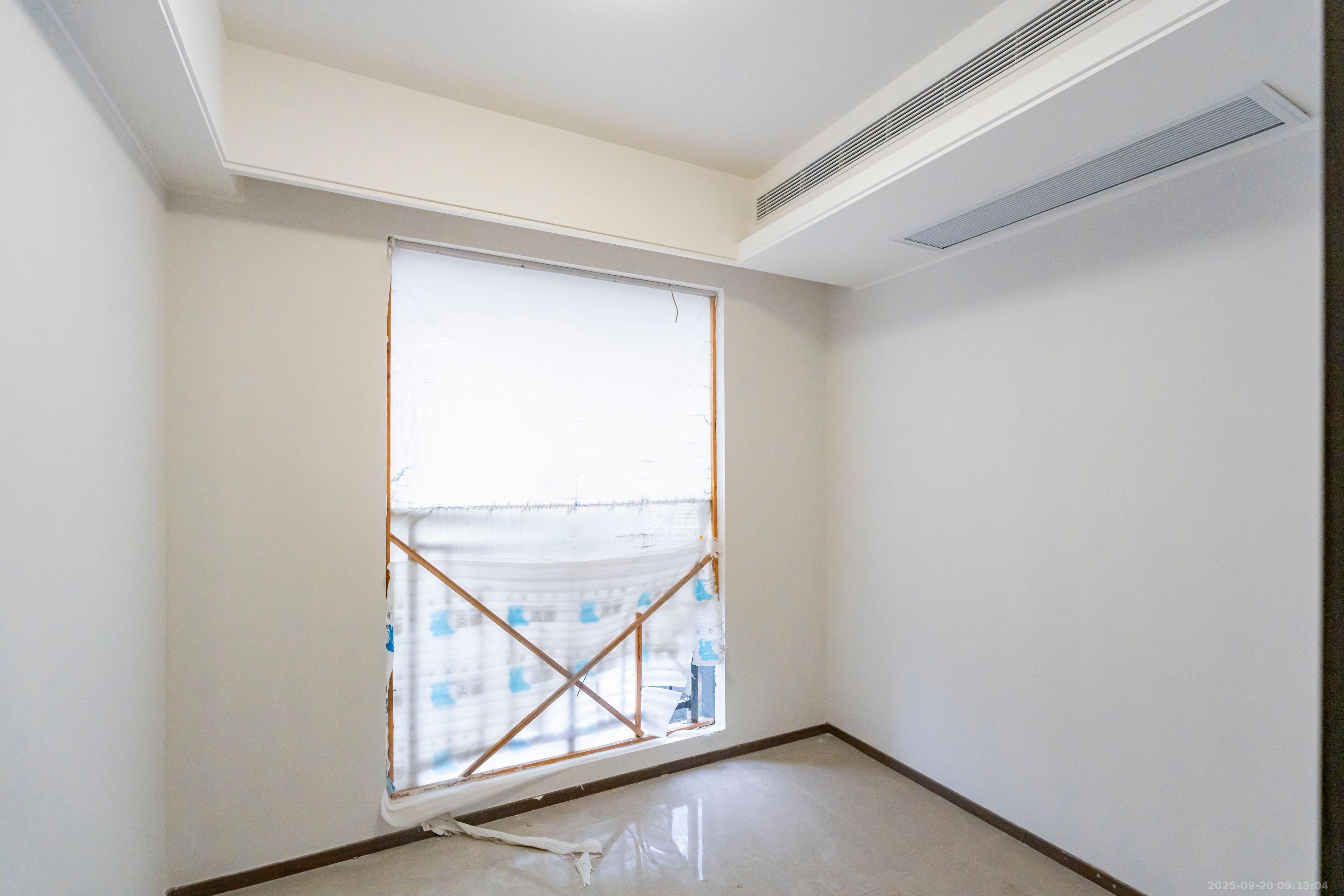 金源府  4室2厅2卫    3800.0元/月室内图