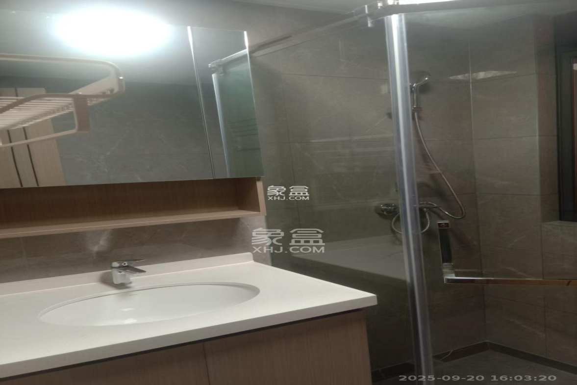 梅溪枫林  3室2厅1卫    3200.0元/月 梅溪枫林  3室2厅1卫    3200.0元/月室内图