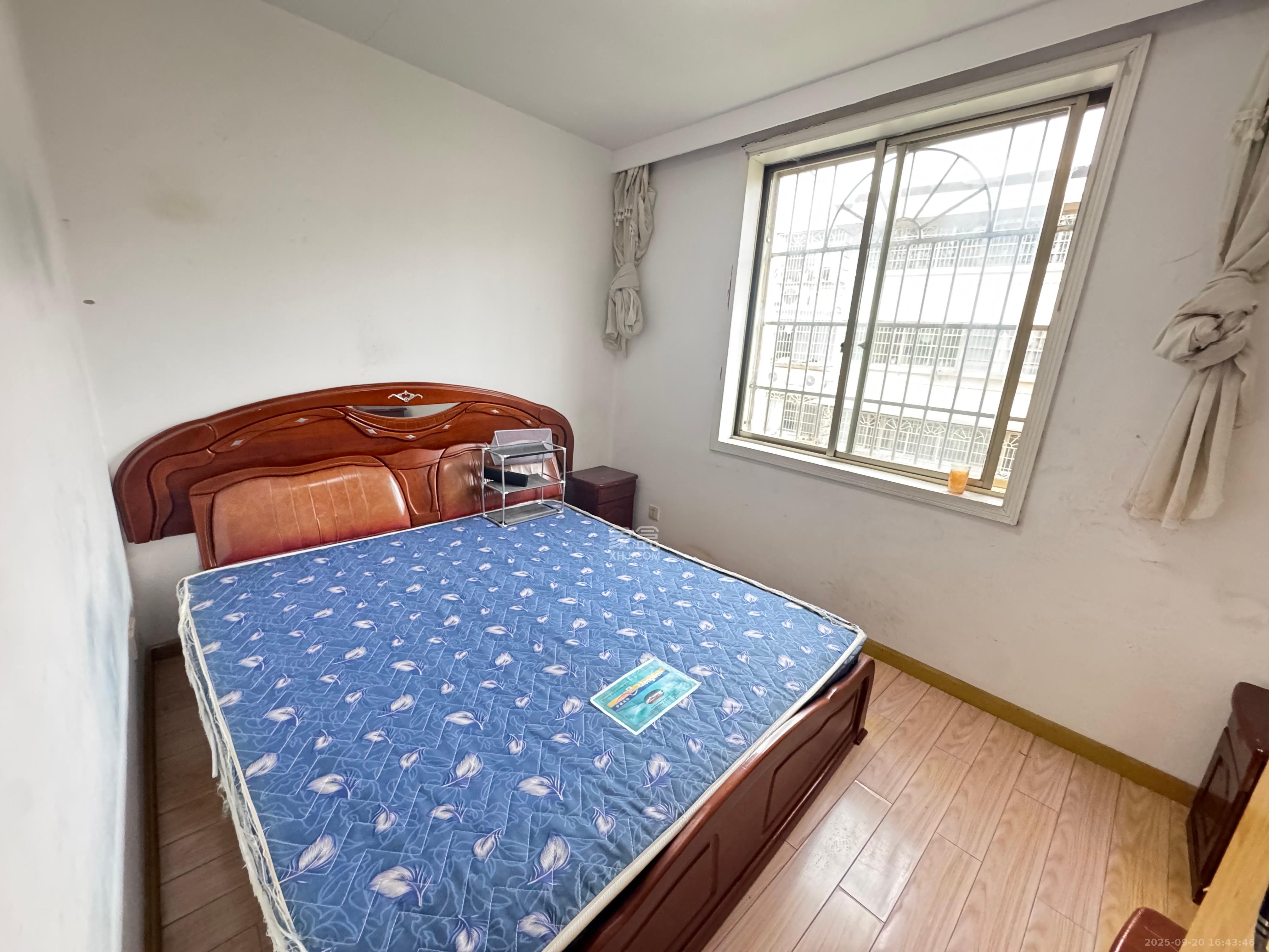 桔洲新苑（观沙岭）  3室2厅2卫    1600.0元/月室内图