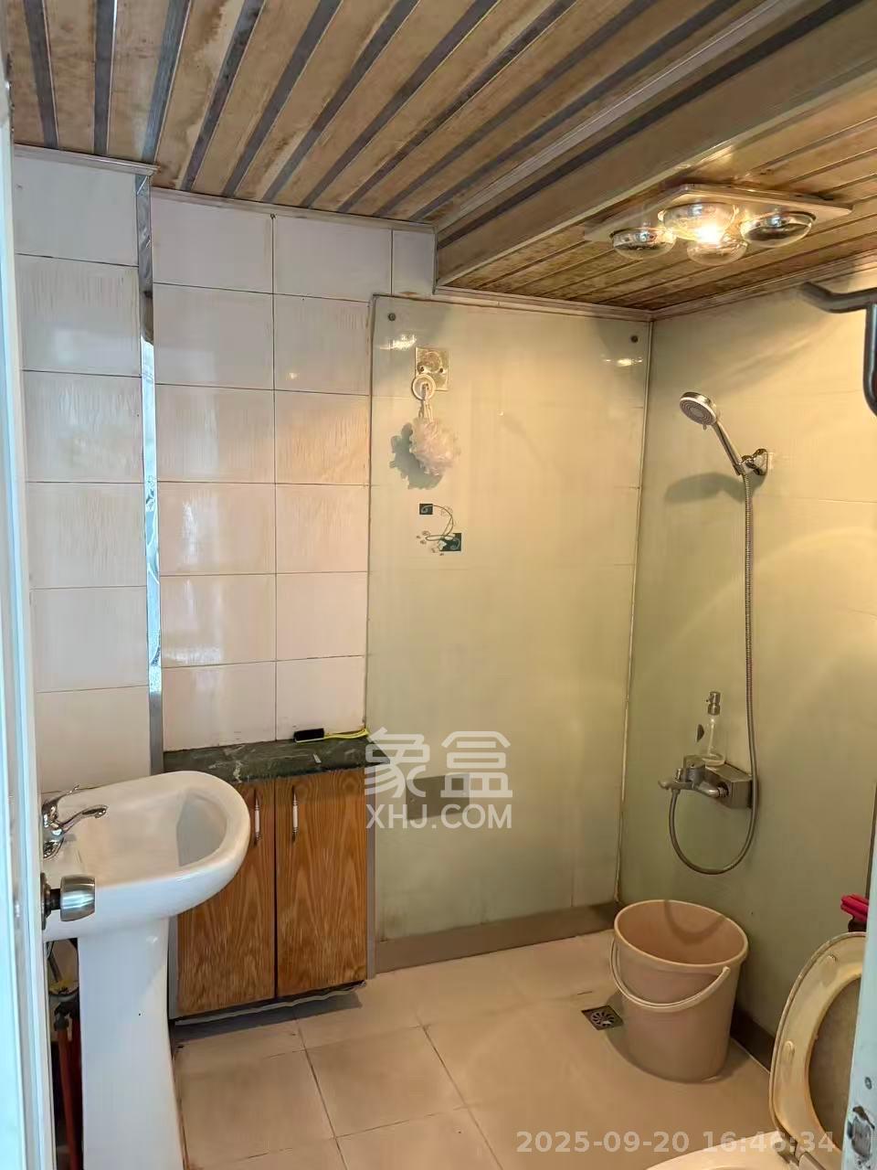 东方银座（东方摩卡）  1室1厅1卫    1300.0元/月室内图