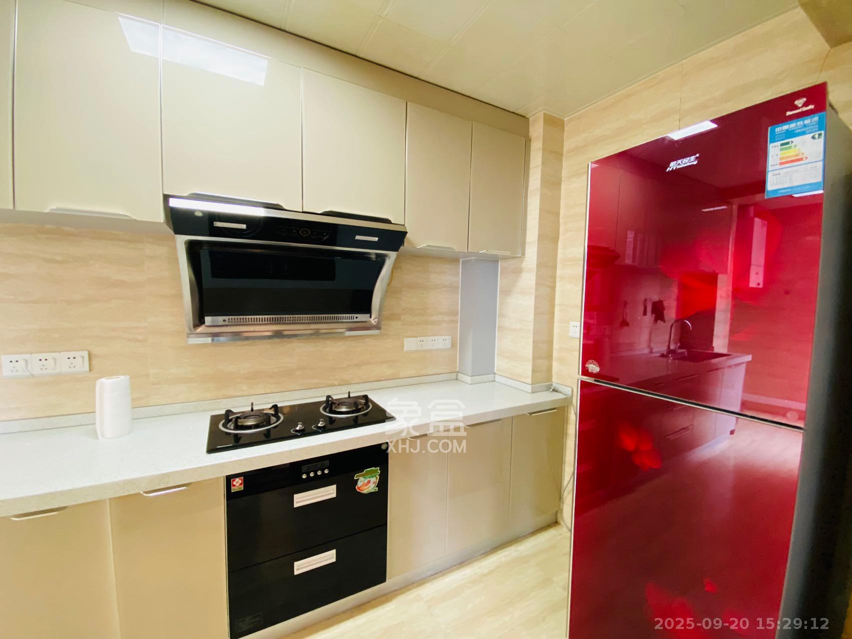 北辰三角洲E3区 4室2厅2卫 4700.0元/月 北辰三角洲E3区 4室2厅2卫 4700.0元/月室内图