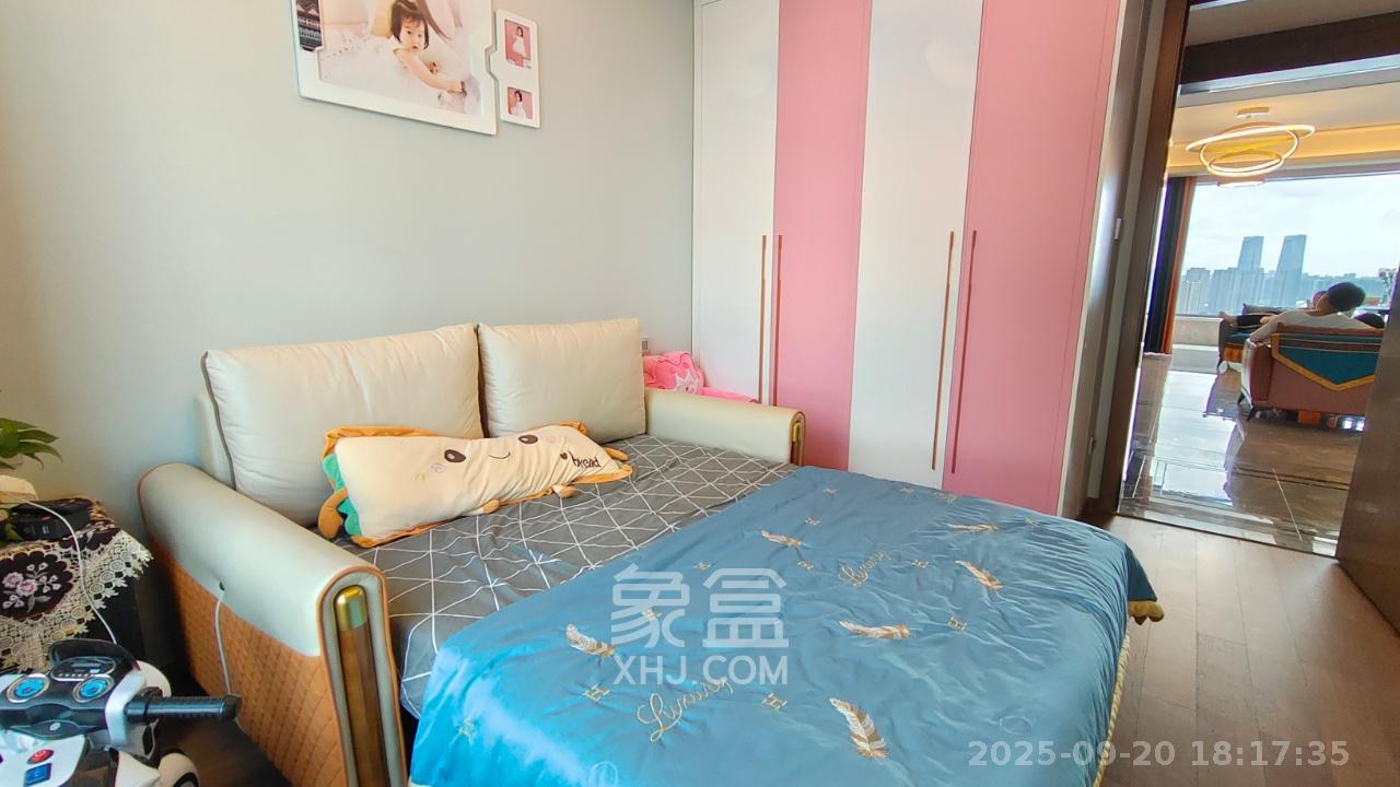 梅溪湖金茂湾 4室2厅2卫 13000.0元/月 梅溪湖金茂湾 4室2厅2卫 13000.0元/月室内图