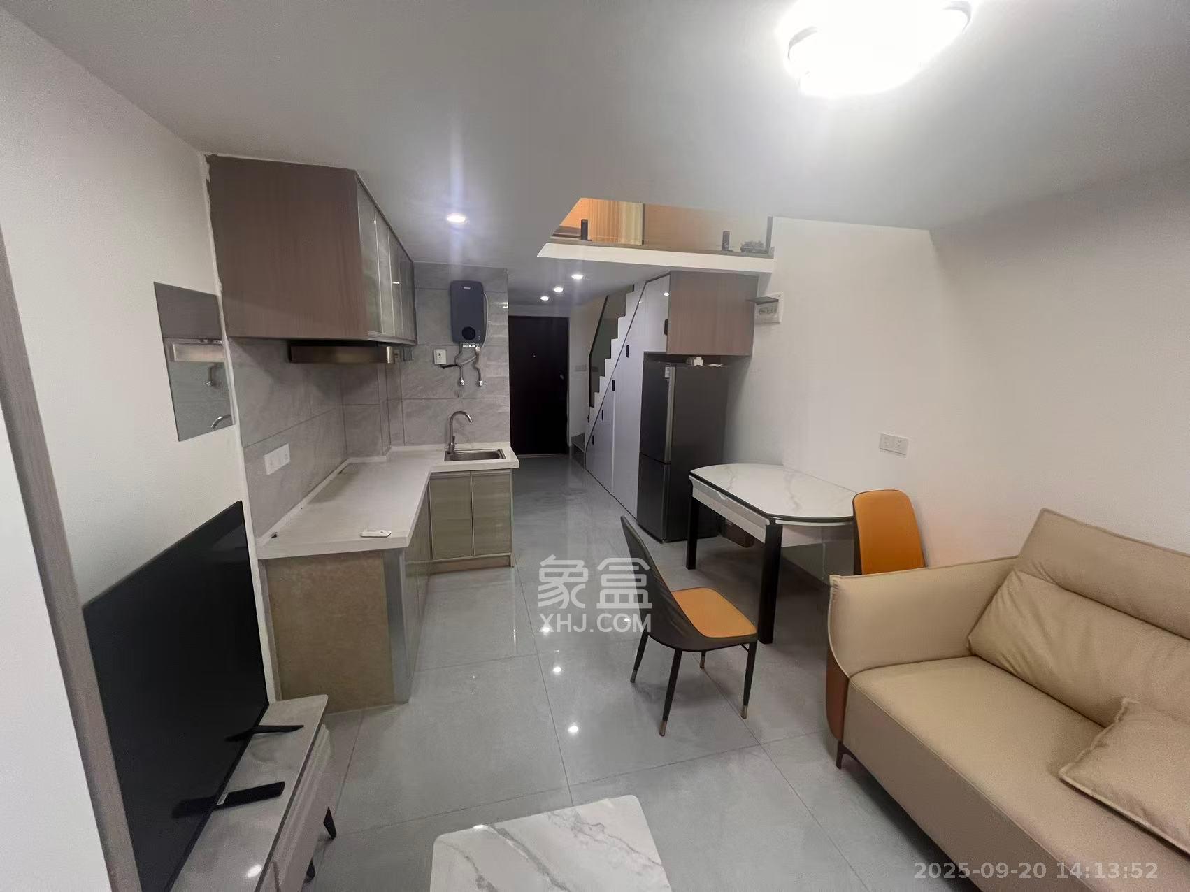 佳兆业云顶都汇 2室1厅1卫 1700.0元/月 佳兆业云顶都汇 2室1厅1卫 1700.0元/月室内图