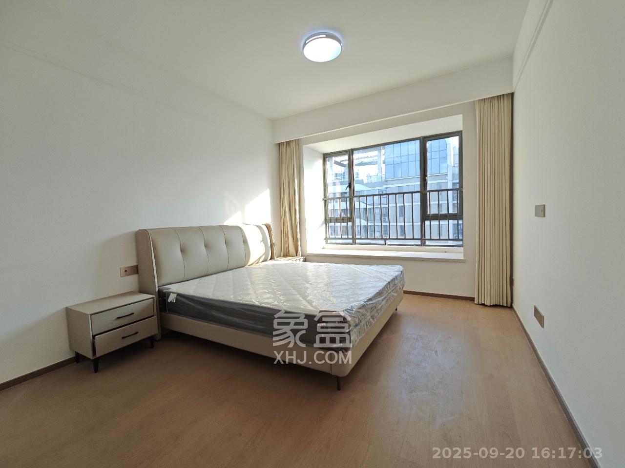 复地滨江金融中心  4室2厅2卫    5300.0元/月 复地滨江金融中心  4室2厅2卫    5300.0元/月室内图