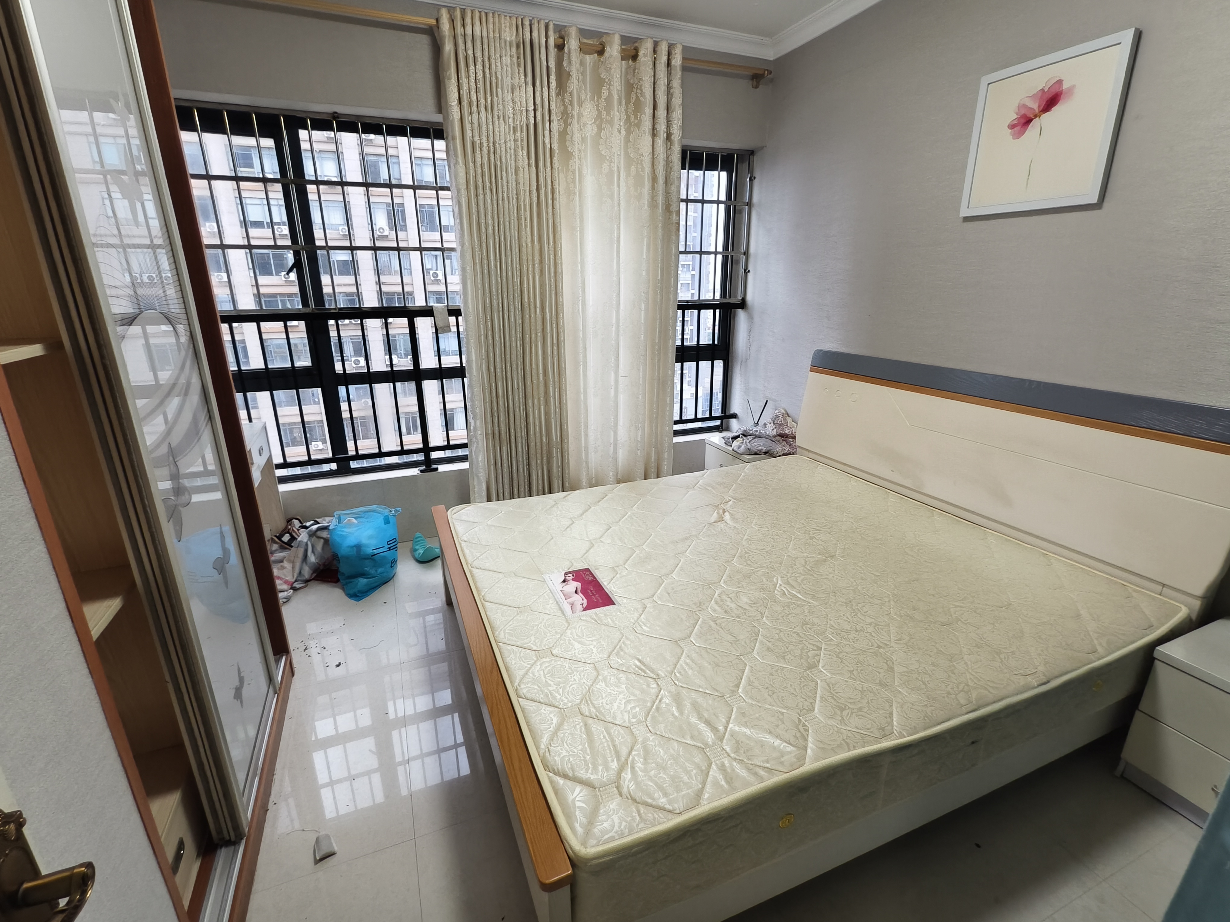 中建国际大厦  1室1厅1卫   2000.00元/月户型图