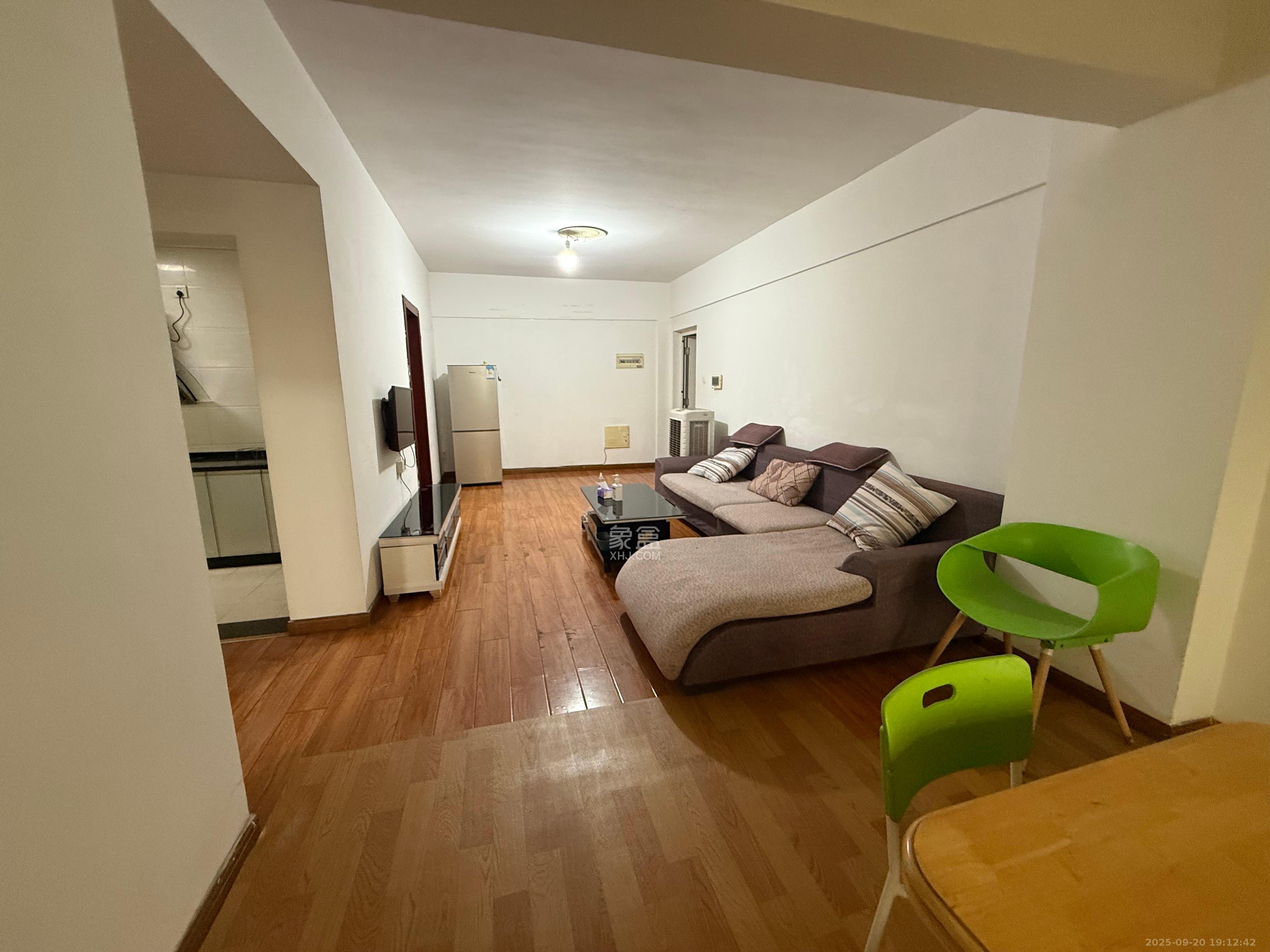 爱都（IDO）  2室2厅1卫    1800.0元/月室内图