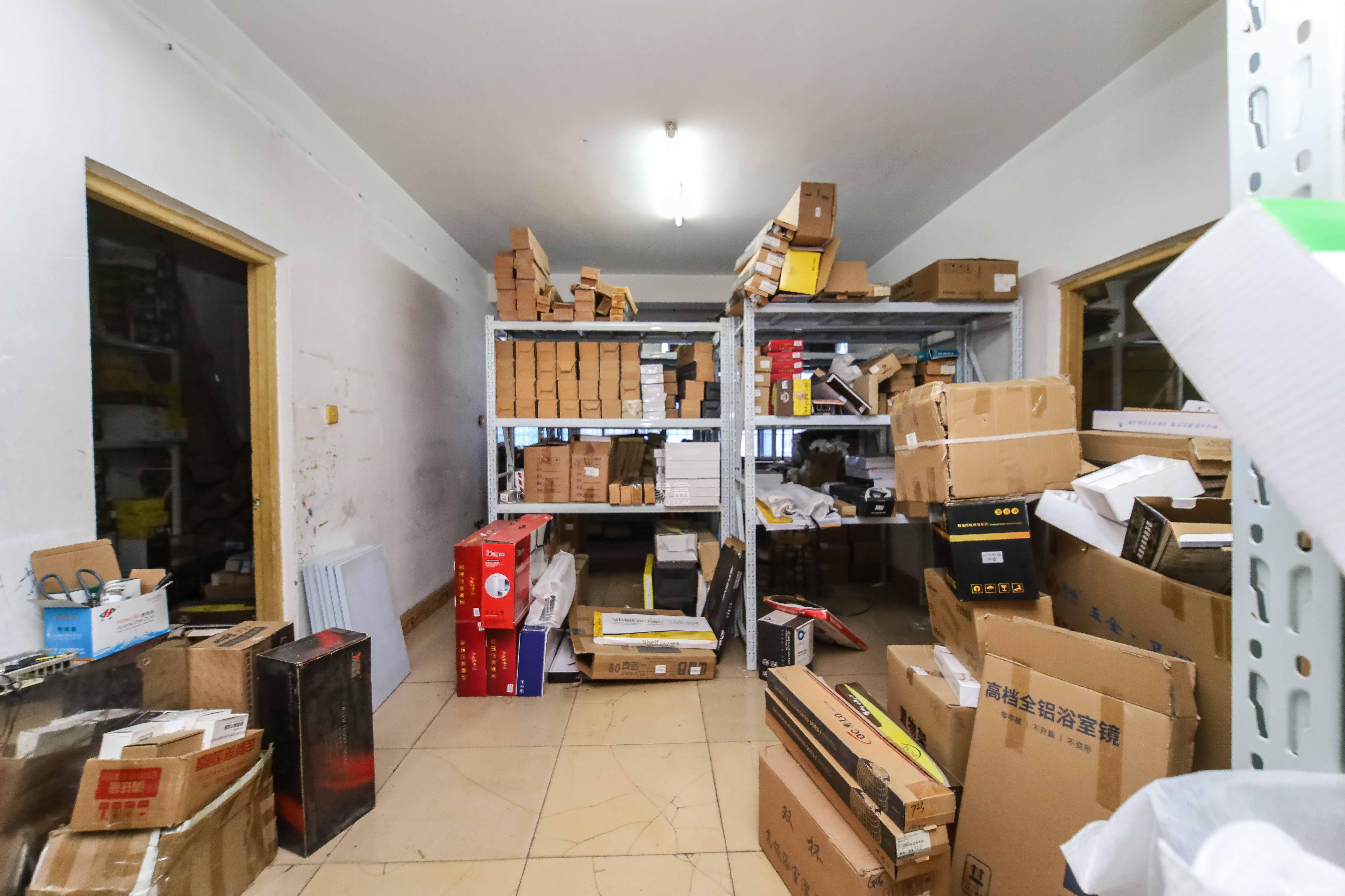 马王堆陶瓷城新合区  3室2厅1卫    55.0万 马王堆陶瓷城新合区  3室2厅1卫    55.0万