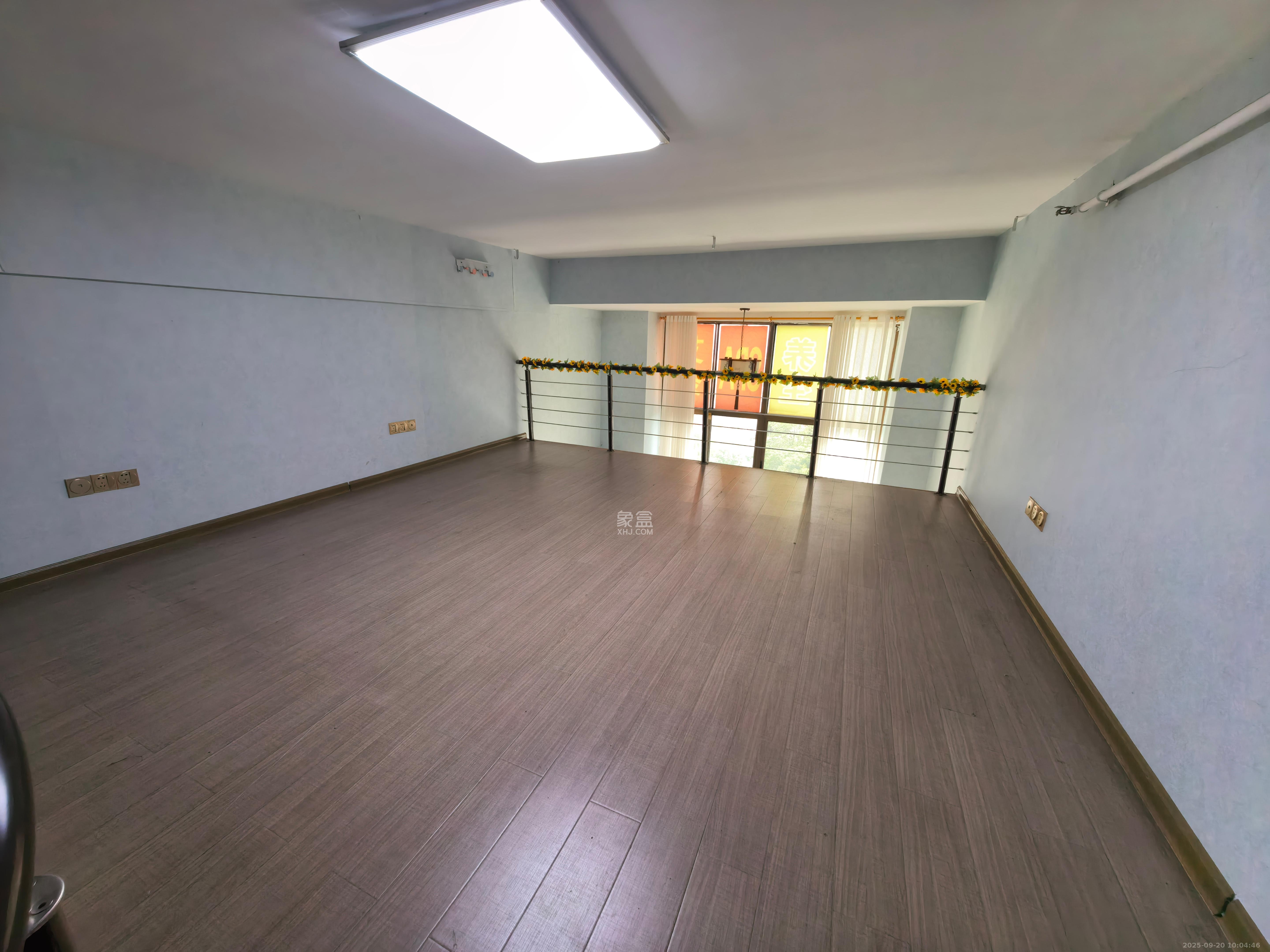 金科时代中心   55.0㎡      1600.0元/月室内图