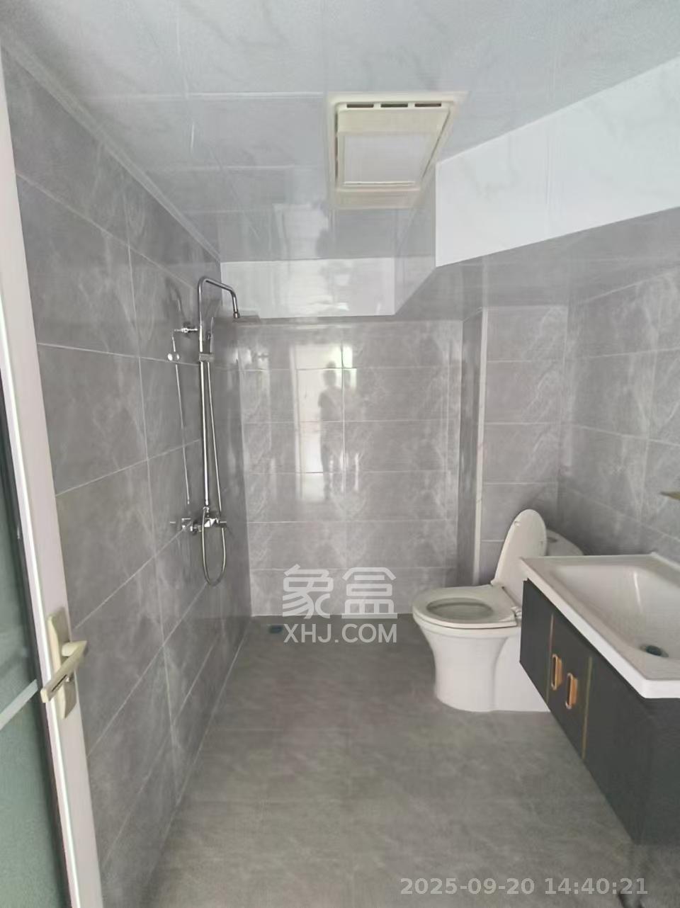 宏景名厦 3室1厅1卫 3000.0元/月 宏景名厦 3室1厅1卫 3000.0元/月室内图