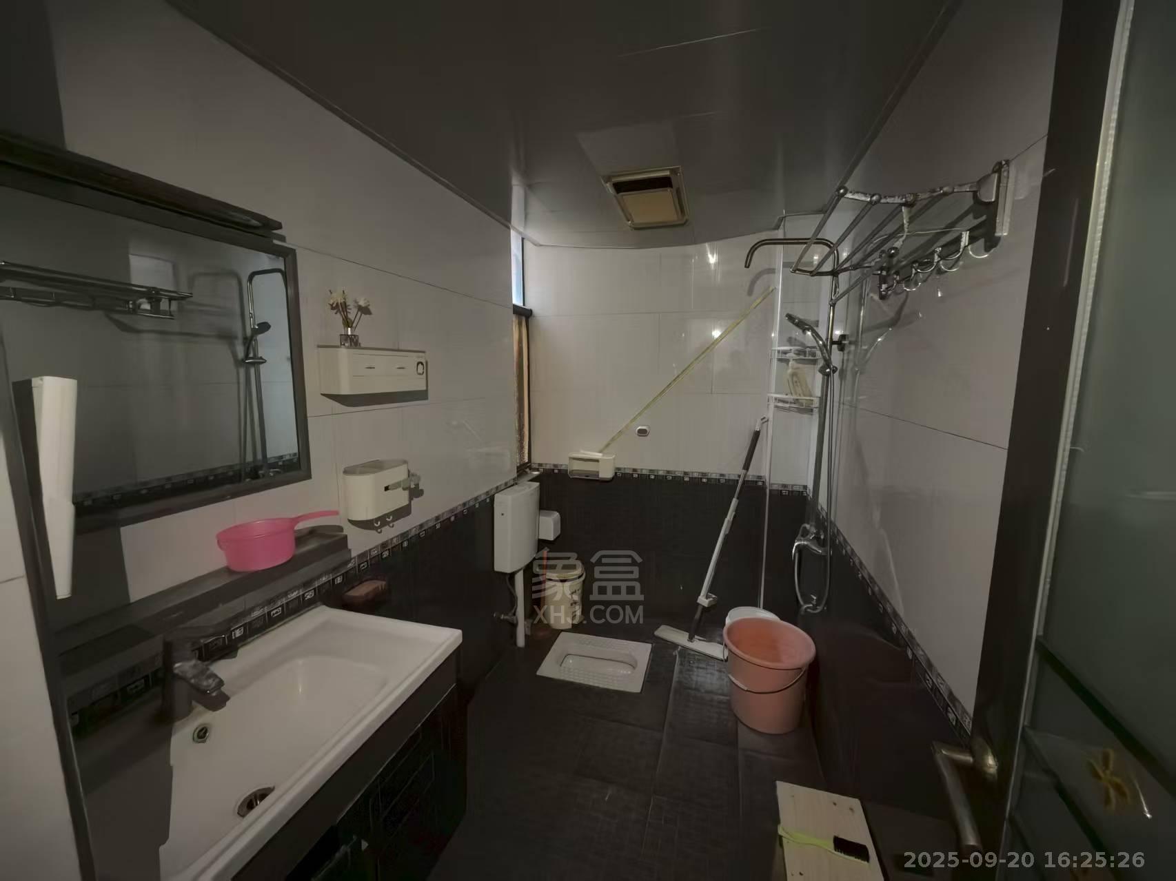 圣华名城建设北路110号  2室2厅1卫    1000.0元/月室内图