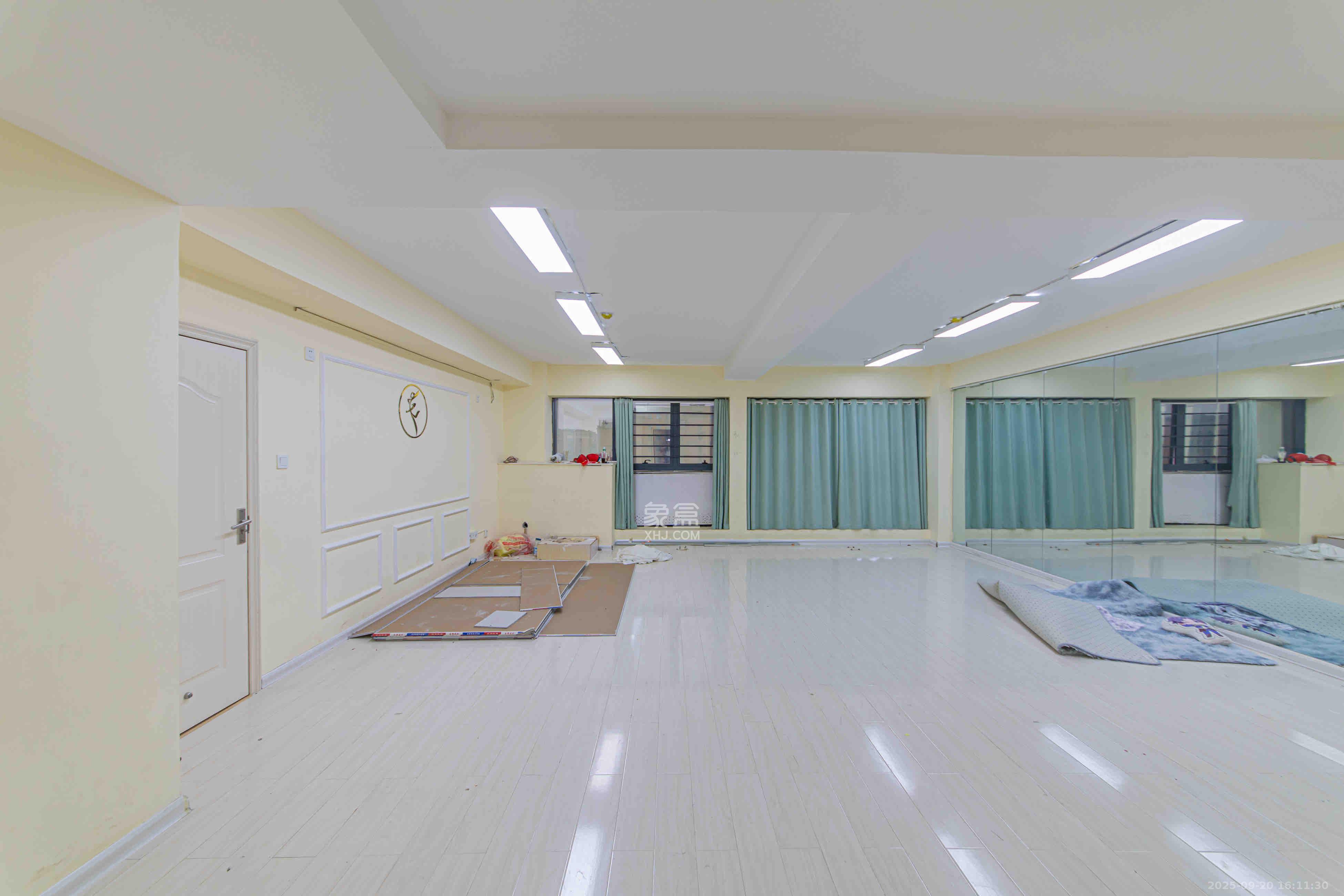 中建芙蓉工社 1室0厅0卫 1000.0元/月 中建芙蓉工社 1室0厅0卫 1000.0元/月室内图