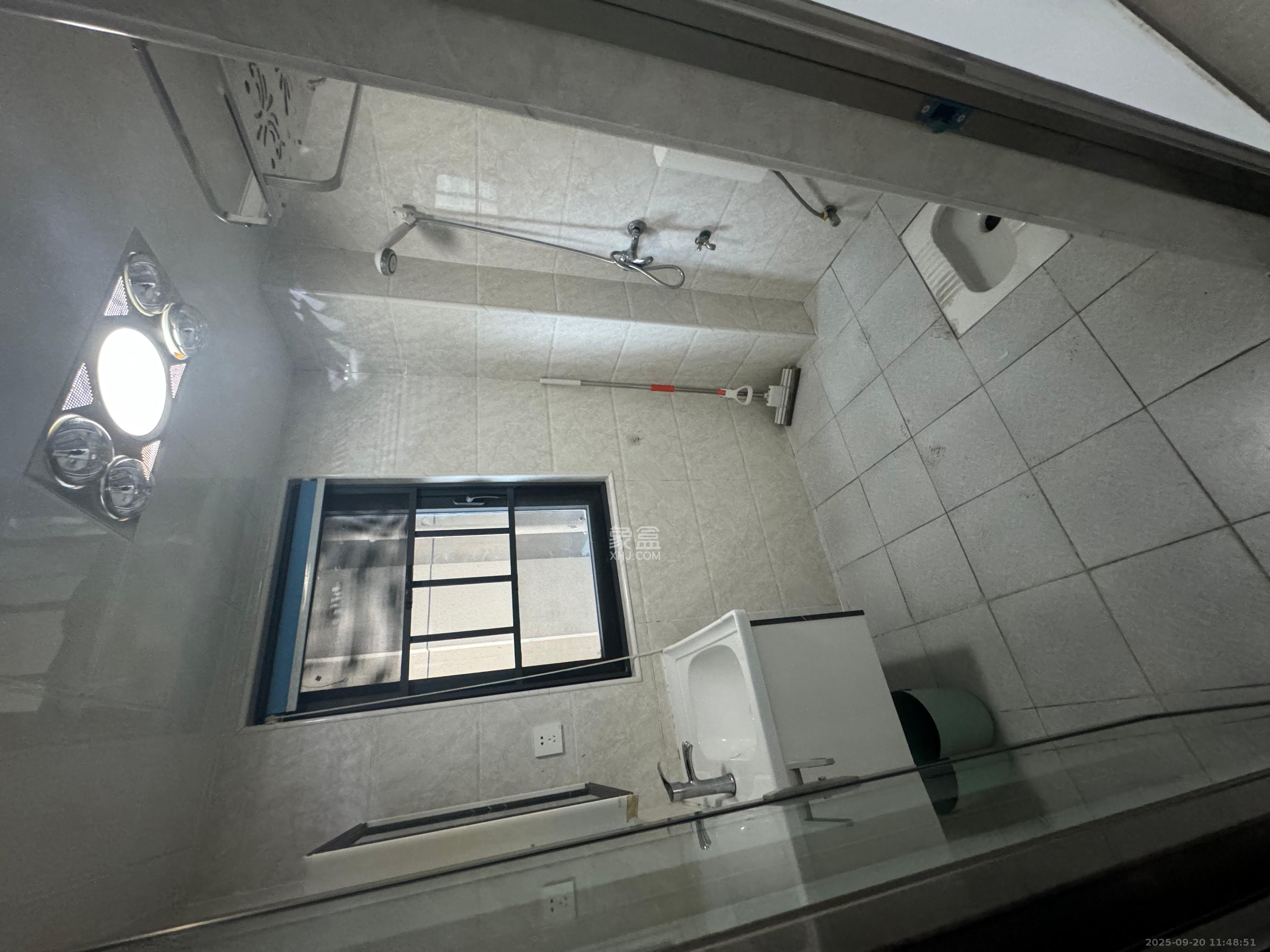 长房东旭国际 3室2厅2卫 2800.0元/月 长房东旭国际 3室2厅2卫 2800.0元/月室内图