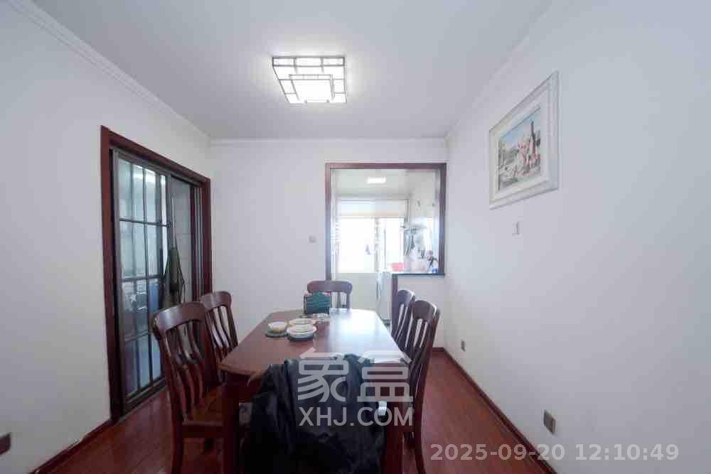 建鸿达华都（华都小户型及大华写字楼）  3室2厅2卫    4500.0元/月室内图