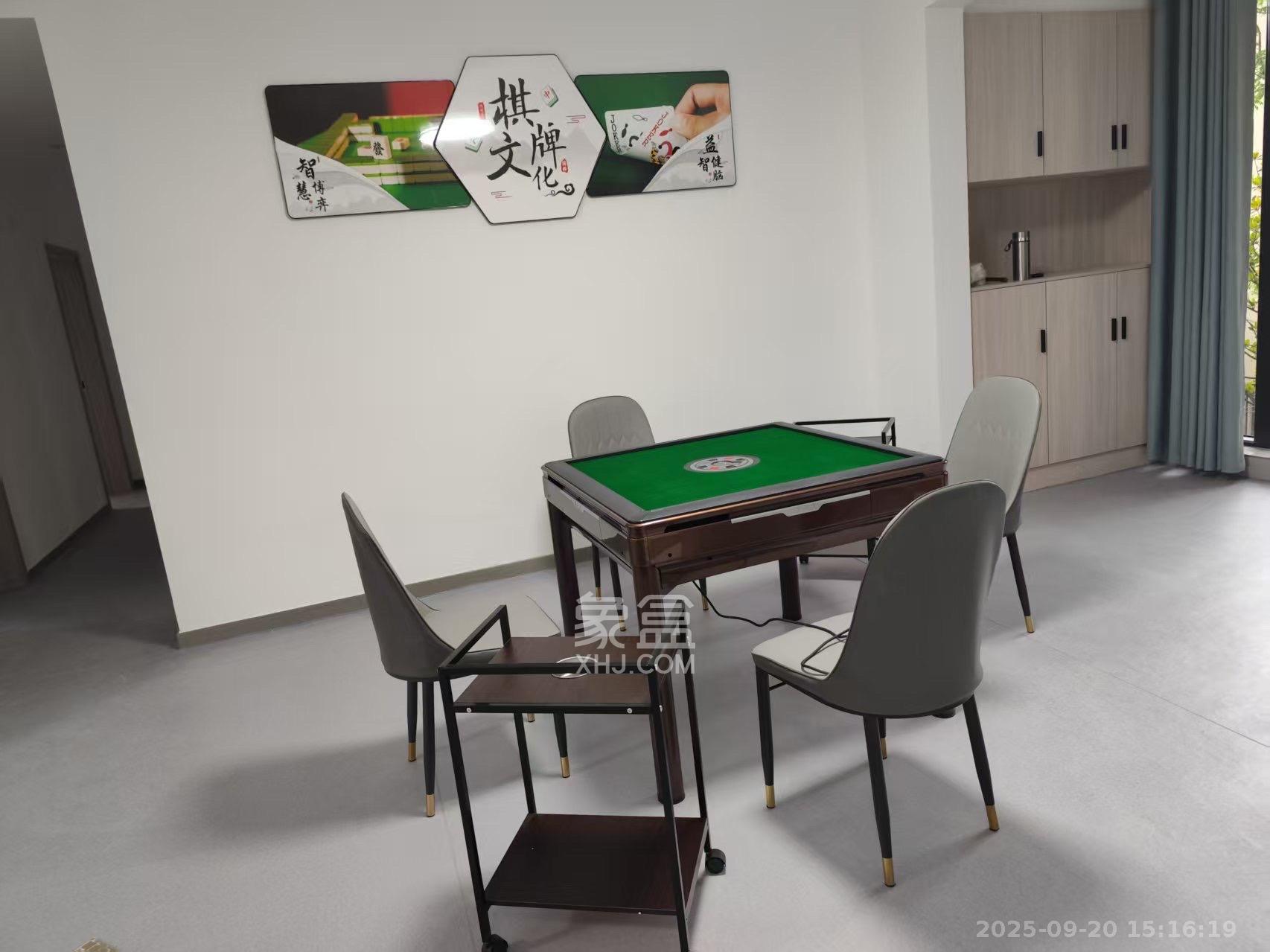 辉煌国际城三期 4室2厅2卫 3680.0元/月 辉煌国际城三期 4室2厅2卫 3680.0元/月室内图