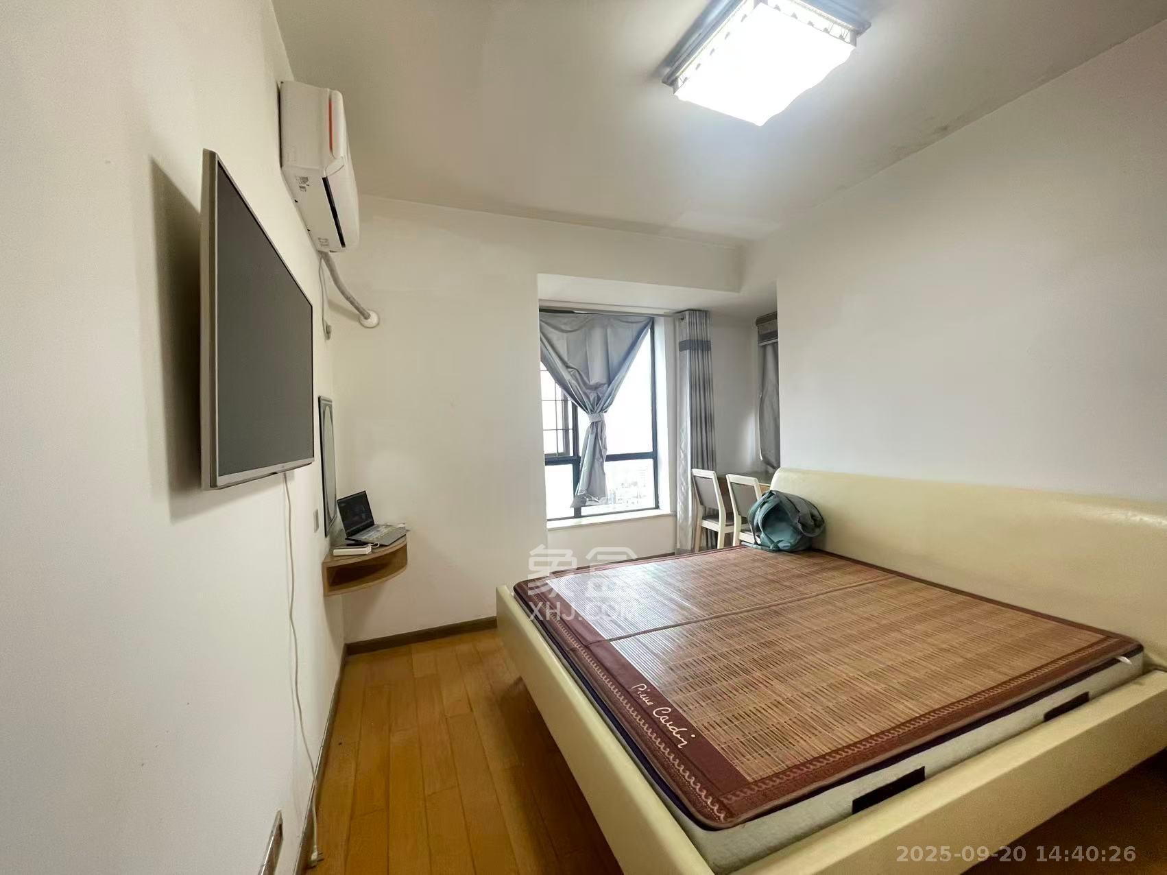 新盛珑璟台 2室2厅1卫 2000.0元/月 新盛珑璟台 2室2厅1卫 2000.0元/月室内图