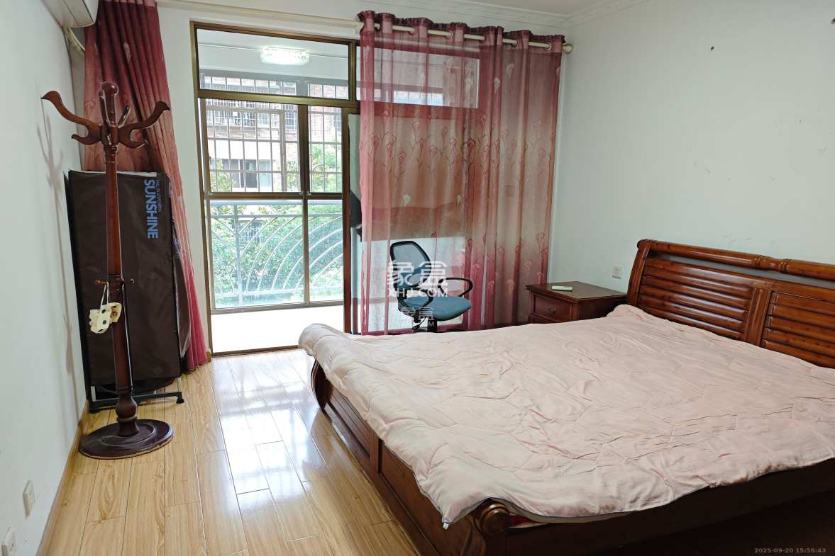 丽都桃源(金峰北院二期) 2室2厅1卫 1850.0元/月 丽都桃源(金峰北院二期) 2室2厅1卫 1850.0元/月室内图