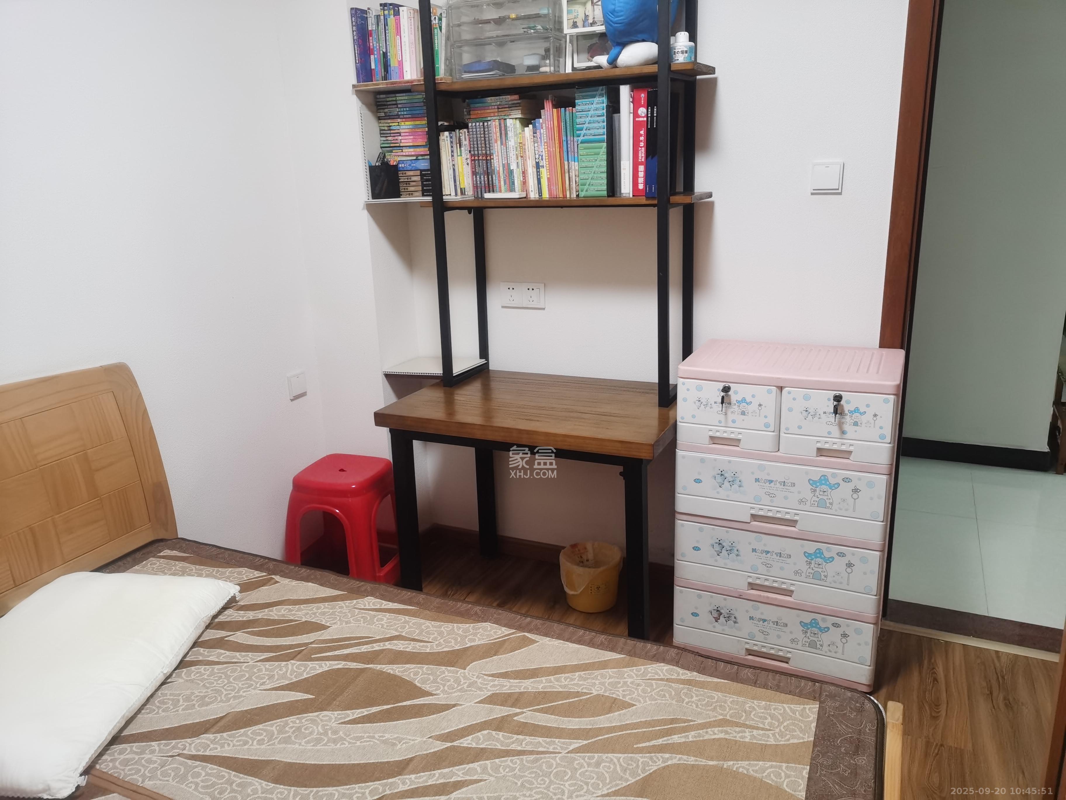 钰龙天下二期（钰龙佳园）  2室2厅1卫    1800.0元/月室内图