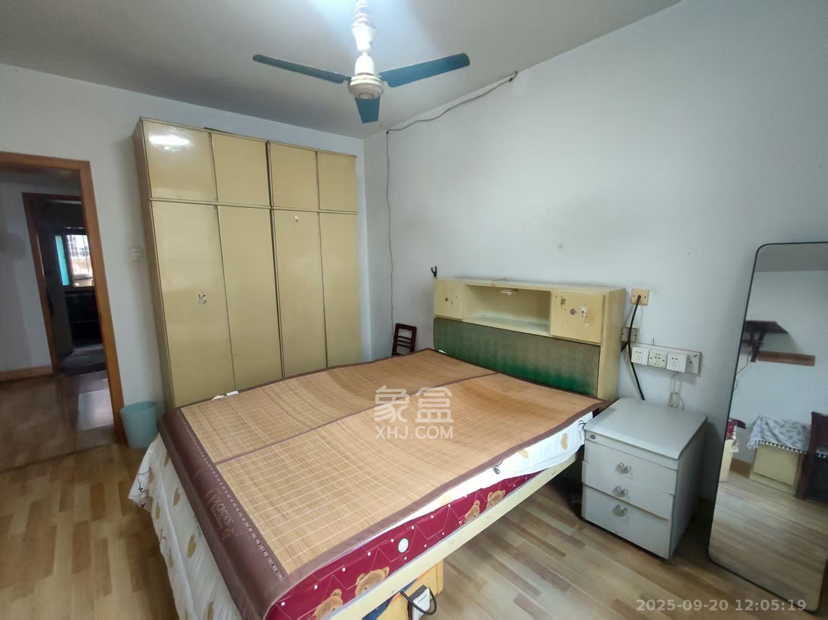 桔洲新苑（观沙岭）  2室2厅1卫    1400.0元/月室内图