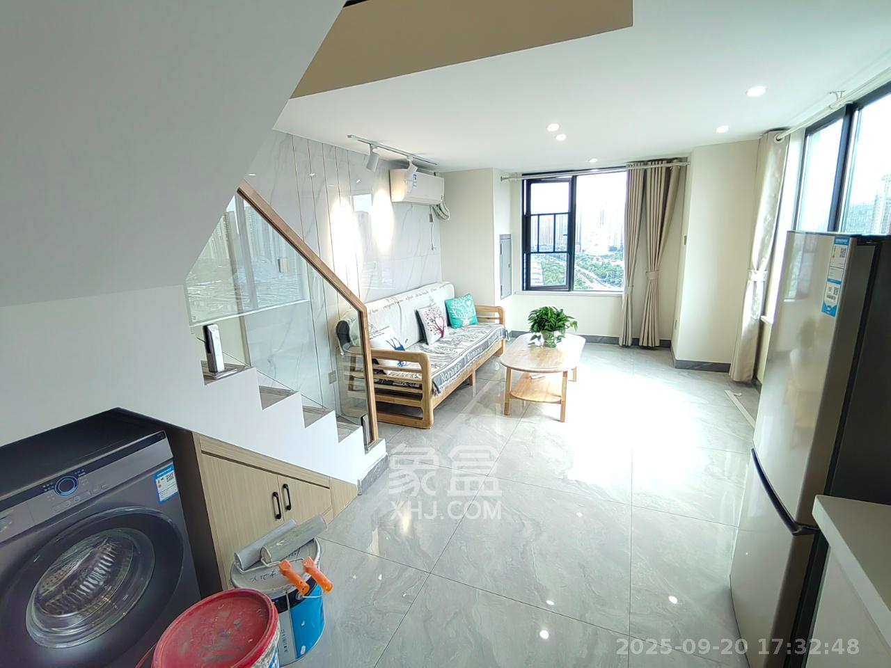 梅溪悦章 2室1厅1卫 2600.0元/月 梅溪悦章 2室1厅1卫 2600.0元/月室内图