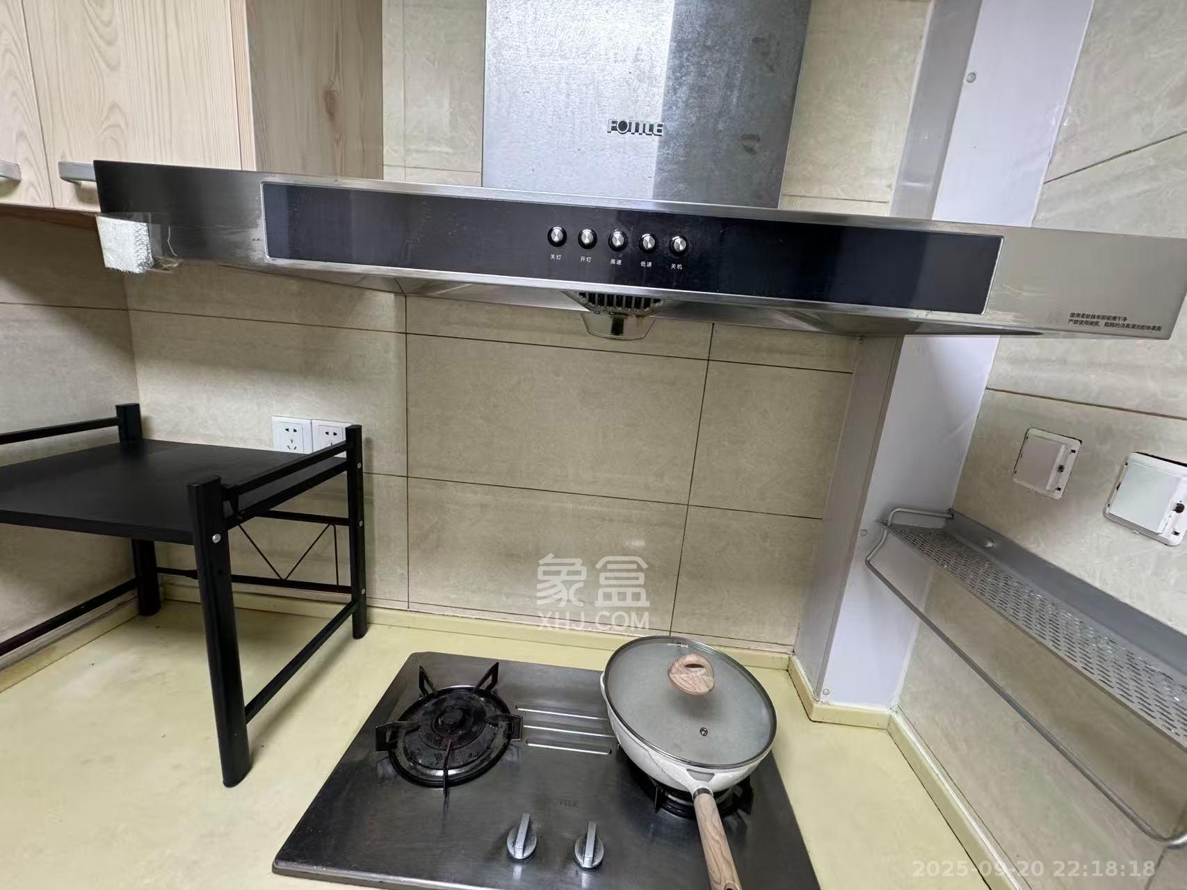 永祺西京 2室2厅1卫 2450.0元/月 永祺西京 2室2厅1卫 2450.0元/月室内图