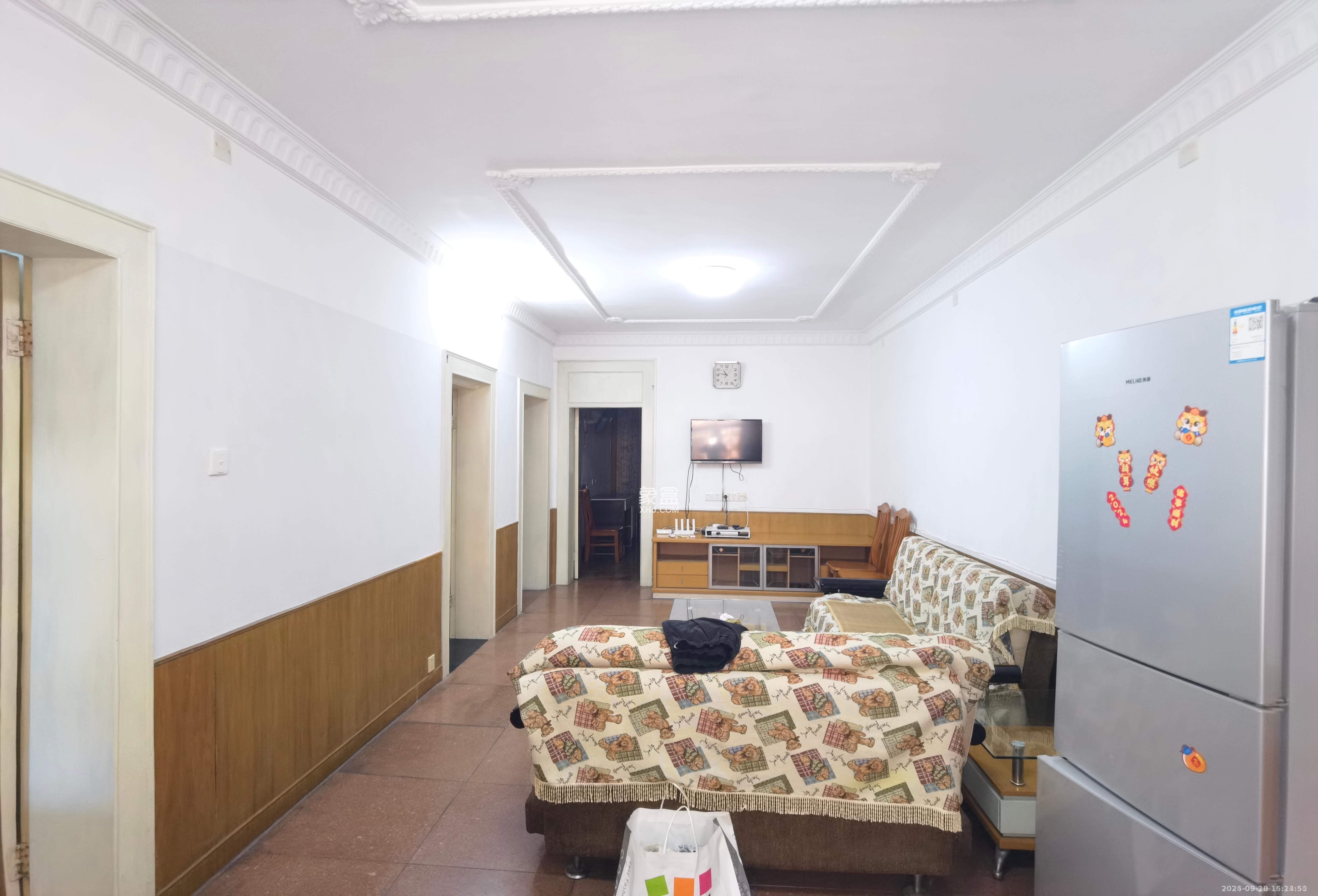 民主东街散盘 3室2厅2卫 2500.0元/月 民主东街散盘 3室2厅2卫 2500.0元/月室内图