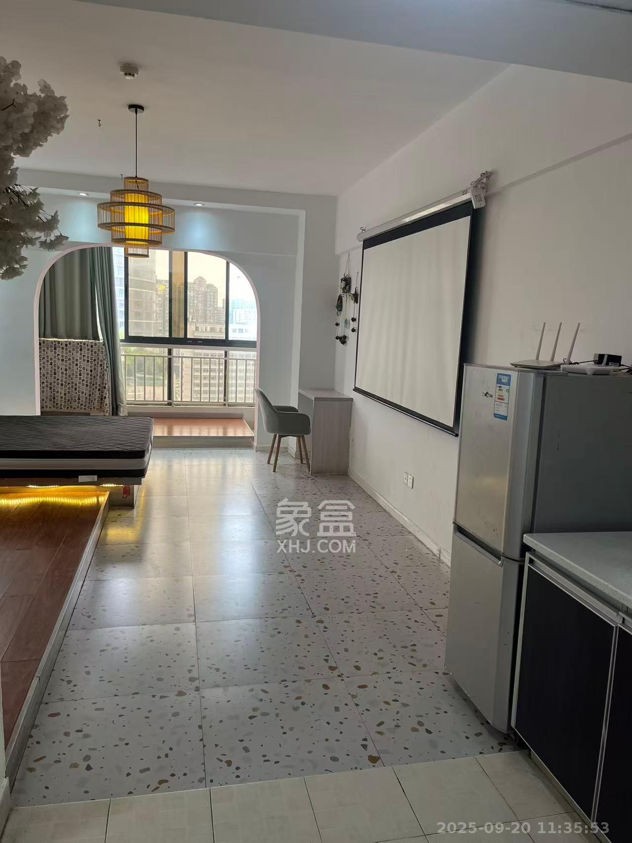 七彩丽都 1室1厅0卫 2000.0元/月 七彩丽都 1室1厅0卫 2000.0元/月室内图