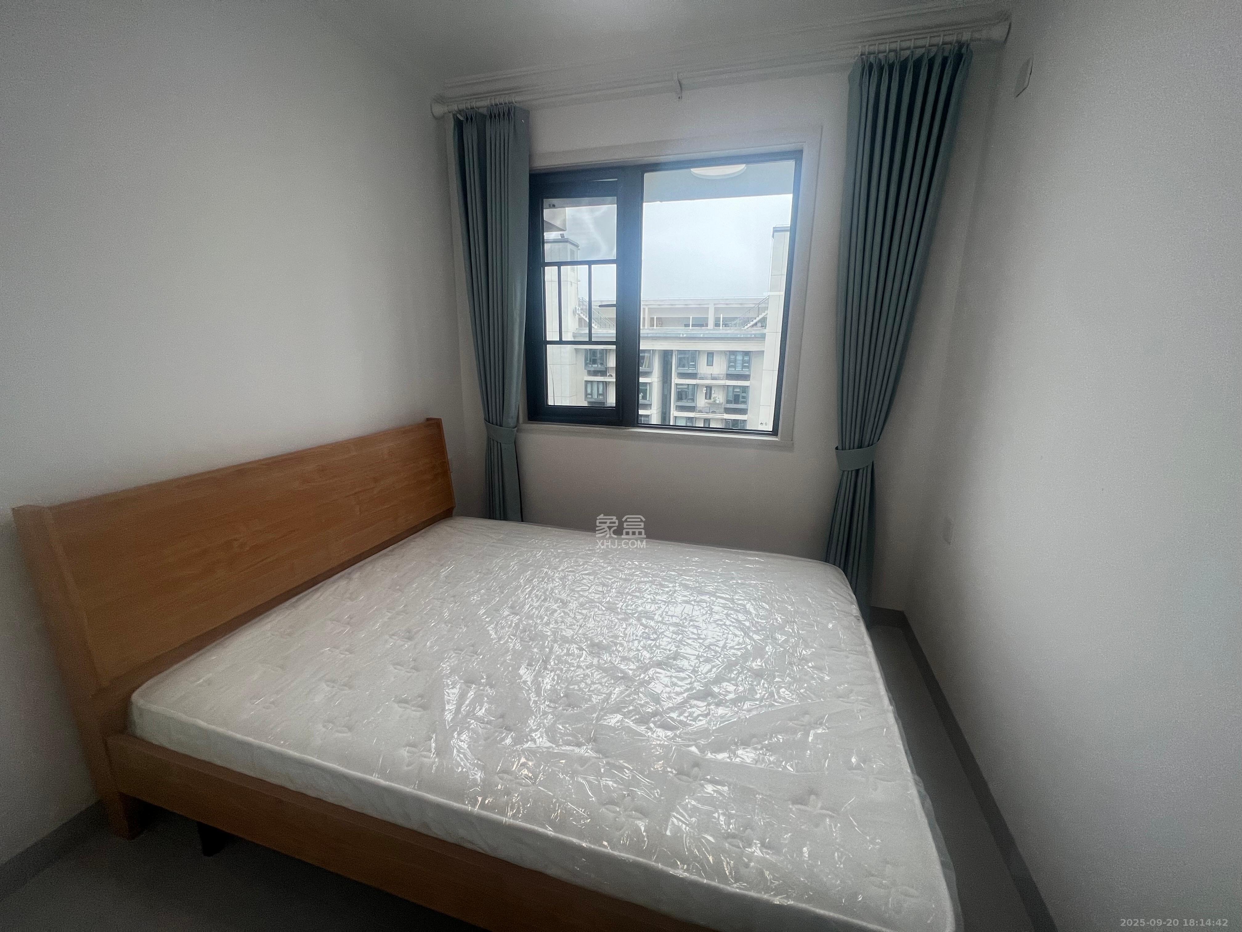 保利恒伟时光印象 3室2厅2卫 2700.0元/月 保利恒伟时光印象 3室2厅2卫 2700.0元/月室内图