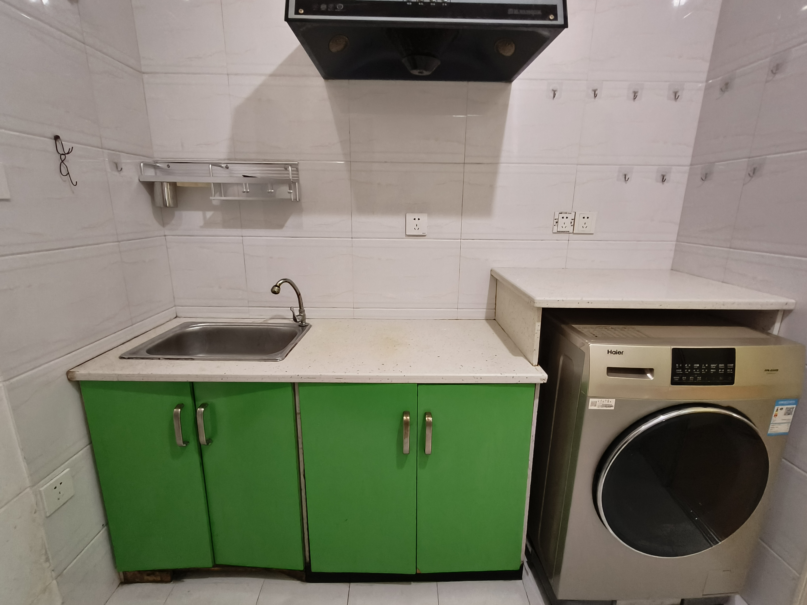 维港十字街 1室1厅1卫 1300.0元/月 维港十字街 1室1厅1卫 1300.0元/月室内图