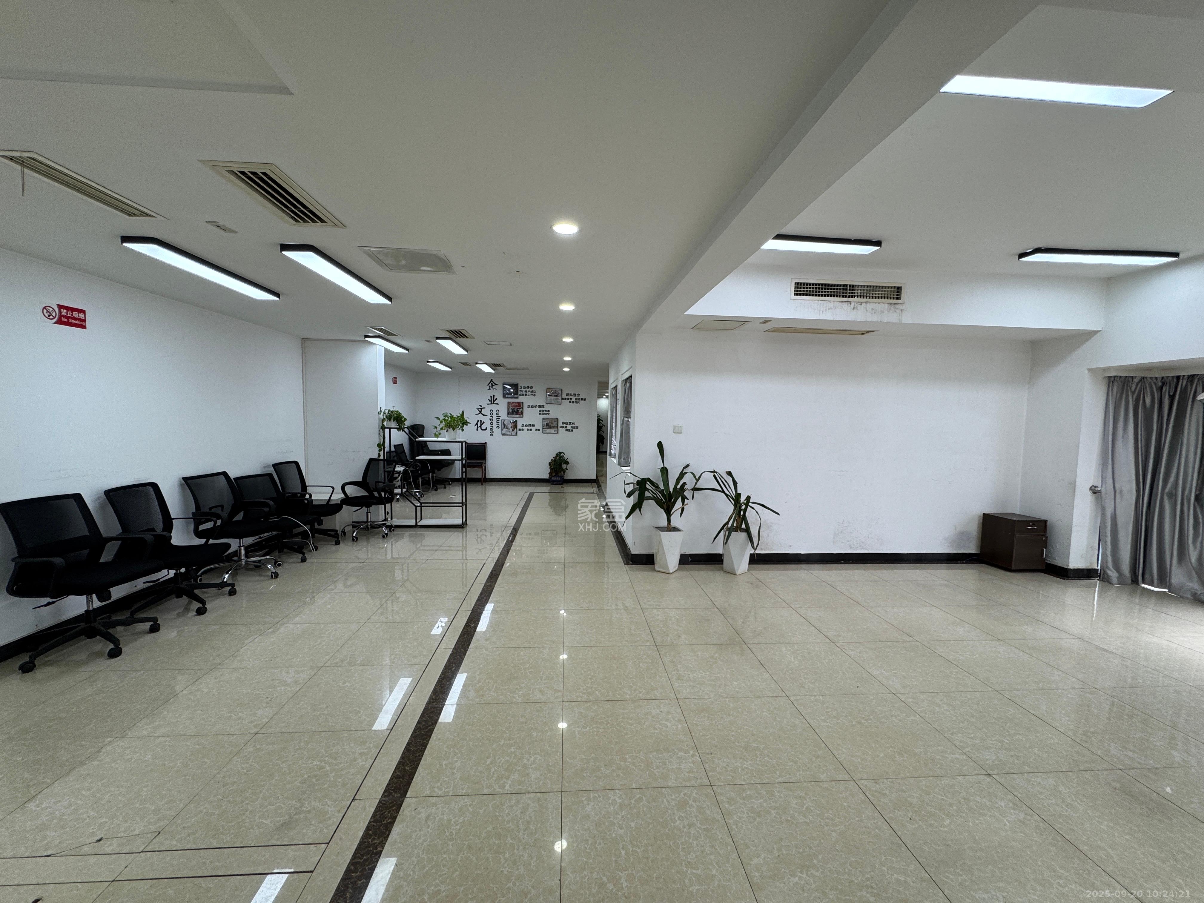 建安新商汇  1室1厅1卫    10000.0元/月室内图