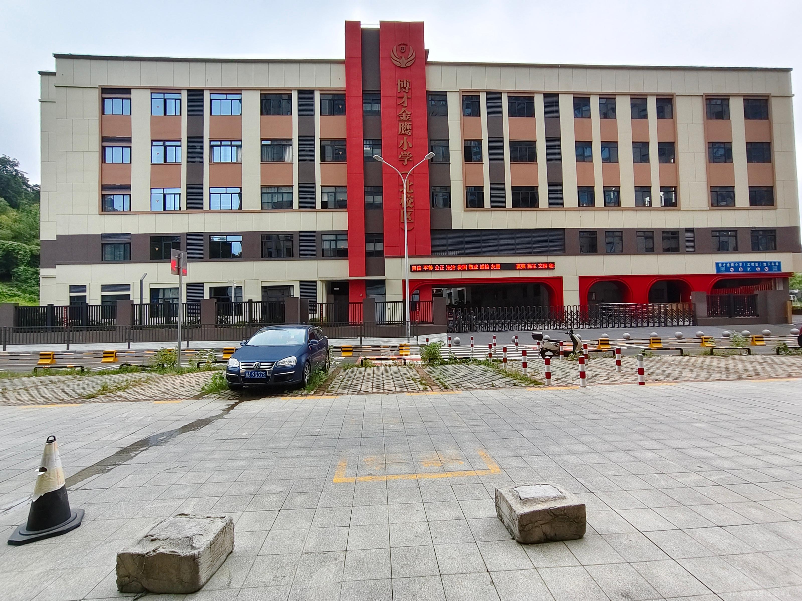 金鹰玖珑山 1室1厅0卫 1000.0元/月 金鹰玖珑山 1室1厅0卫 1000.0元/月室内图